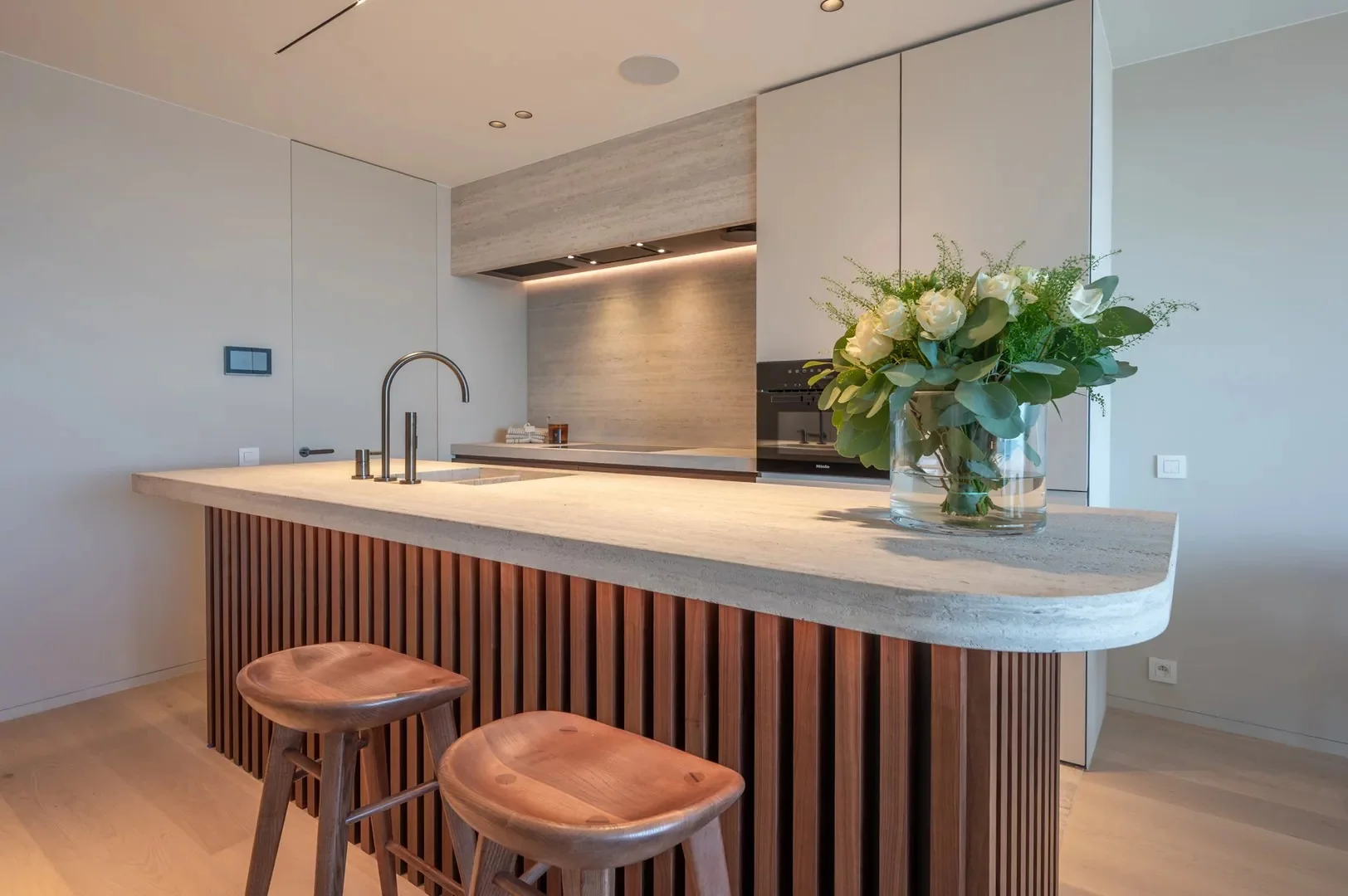 Magnifiek 3-Slaapkamerappartement met Terras op de Zeedijk in Het Zoute