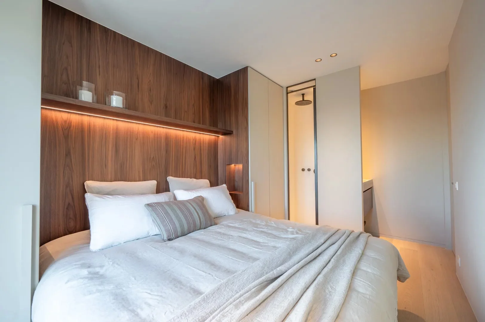 Magnifiek 3-Slaapkamerappartement met Terras op de Zeedijk in Het Zoute