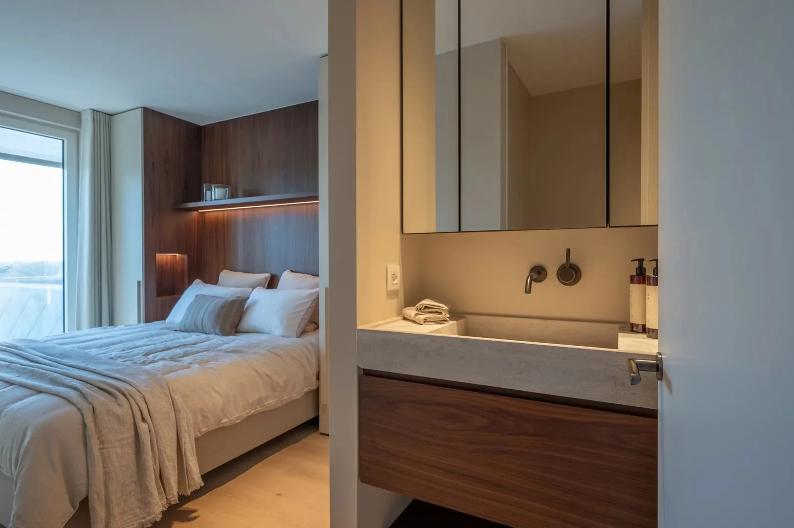 Magnifiek 3-Slaapkamerappartement met Terras op de Zeedijk in Het Zoute