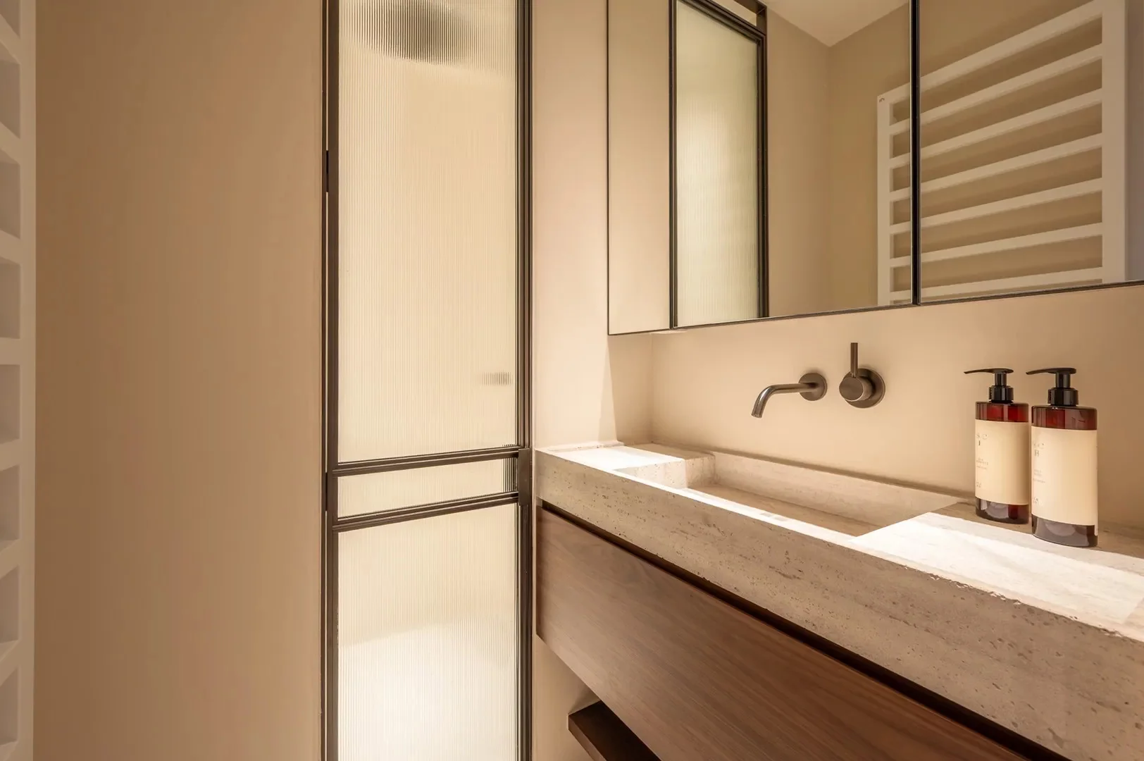 Magnifiek 3-Slaapkamerappartement met Terras op de Zeedijk in Het Zoute
