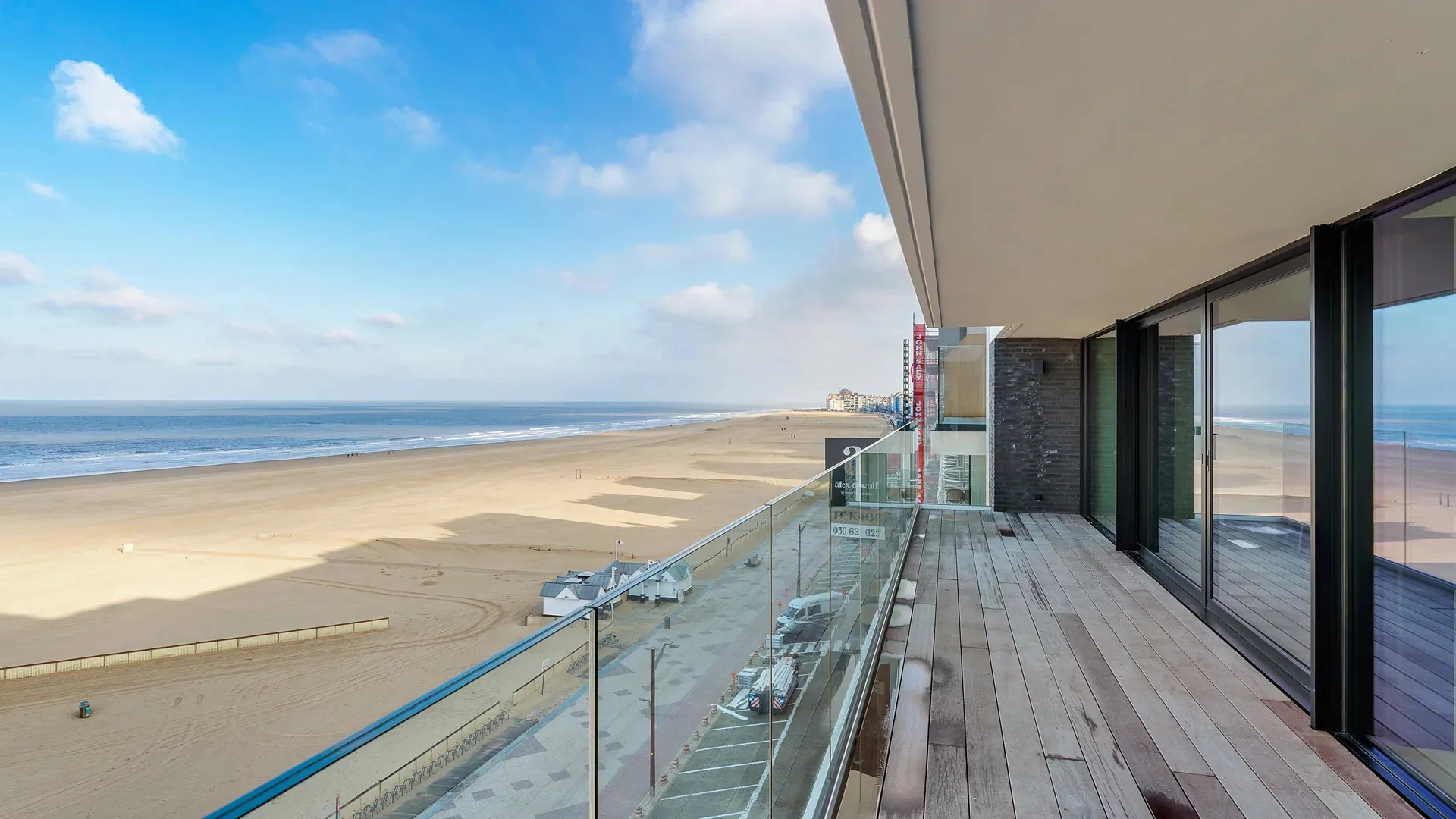 Exclusief high-end appartement in iconisch gebouw aan RBSC.