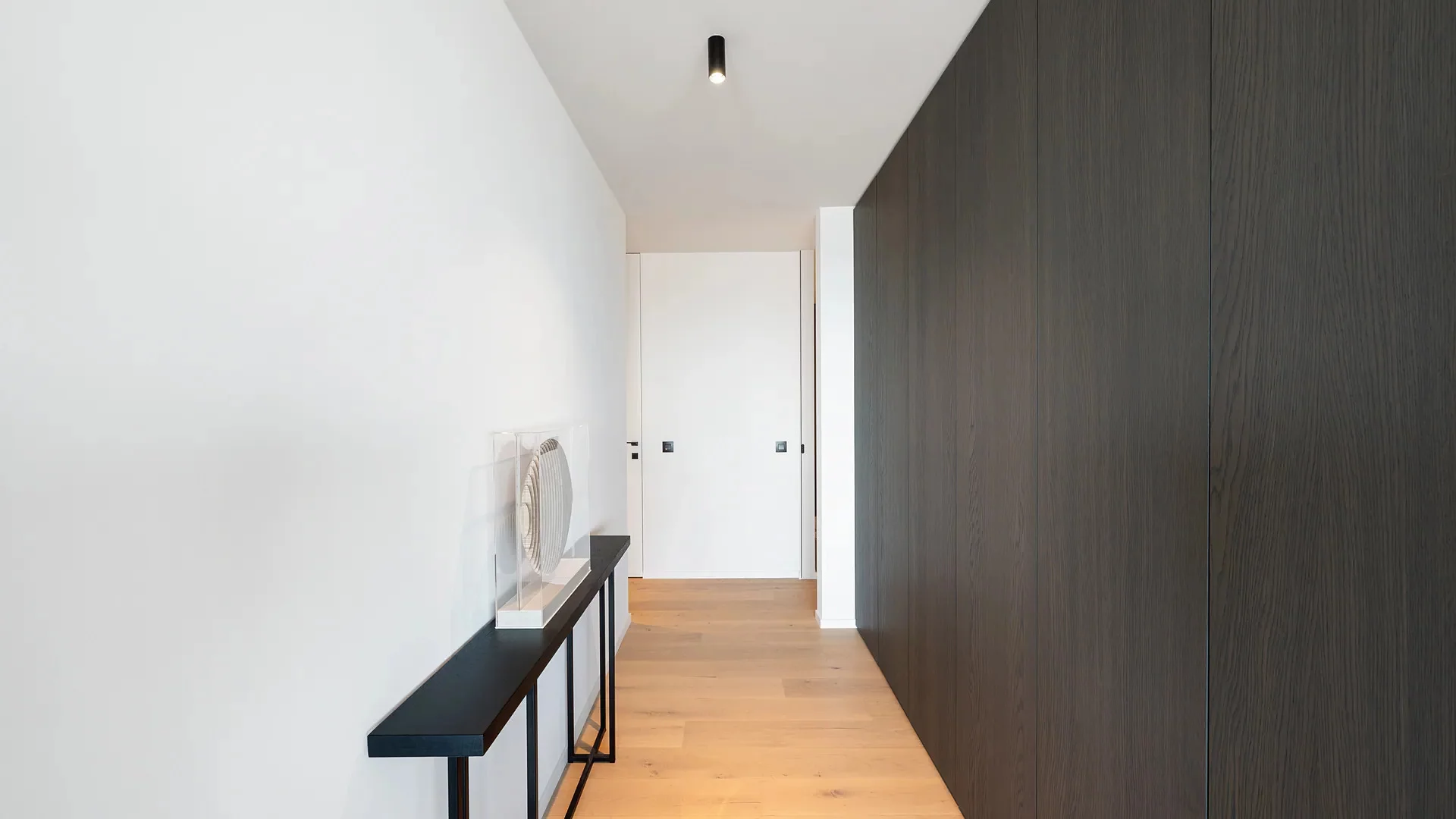 Exclusief high-end appartement in iconisch gebouw aan RBSC.