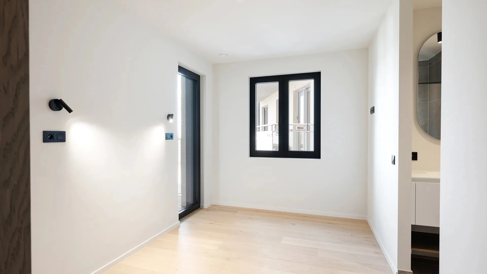 Exclusief high-end appartement in iconisch gebouw aan RBSC.