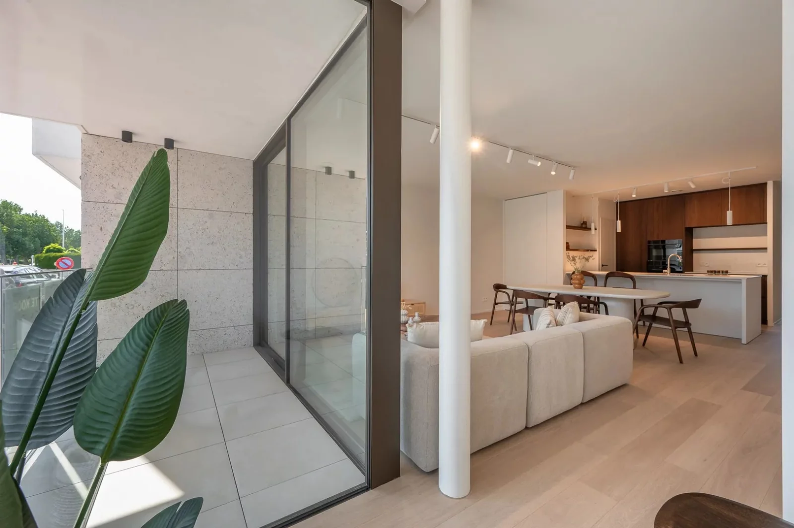 Nieuwbouw appartement op een centrale ligging te Knokke, vlakbij het Zegemeer en op wandelafstand v