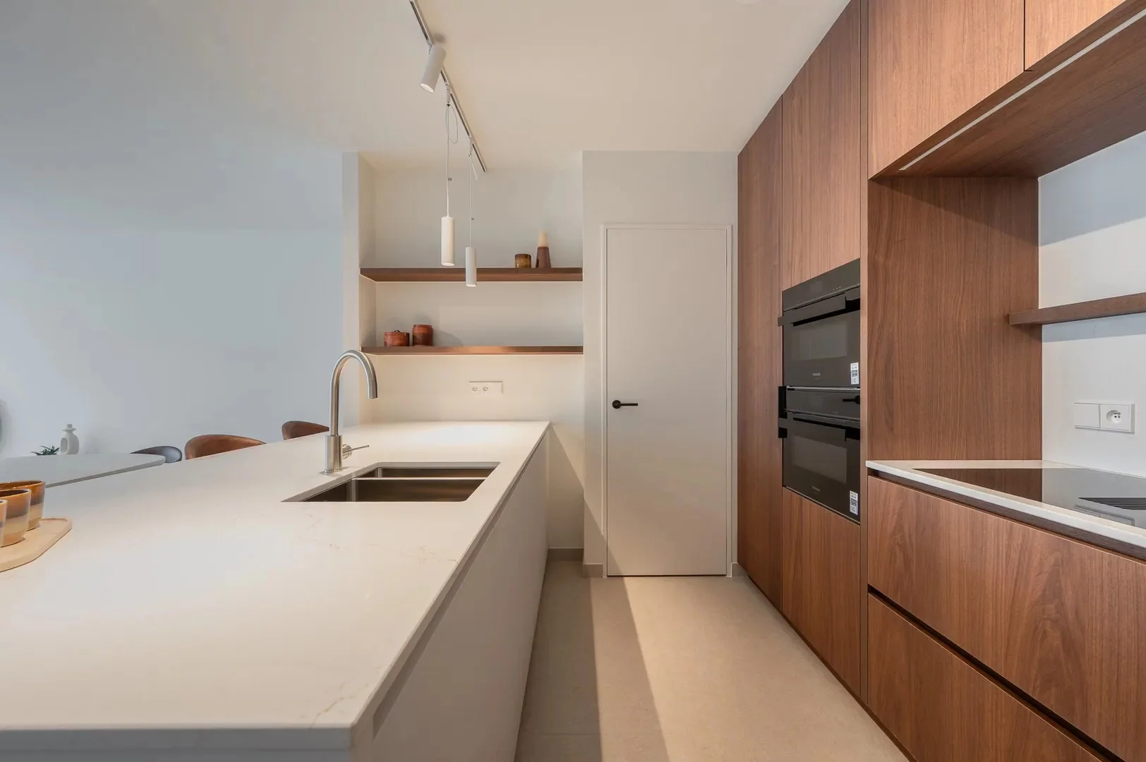 Nieuwbouw appartement op een centrale ligging te Knokke, vlakbij het Zegemeer en op wandelafstand v