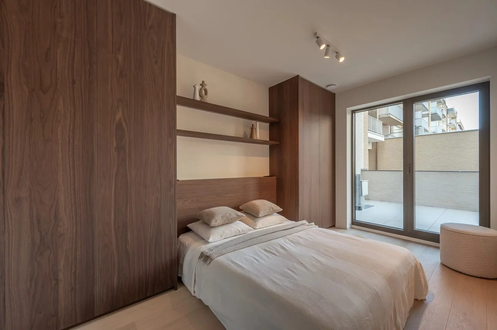 Nieuwbouw appartement op een centrale ligging te Knokke, vlakbij het Zegemeer en op wandelafstand v