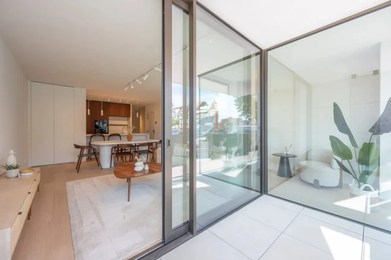 Nieuwbouw appartement op een centrale ligging te Knokke, vlakbij het Zegemeer en op wandelafstand v