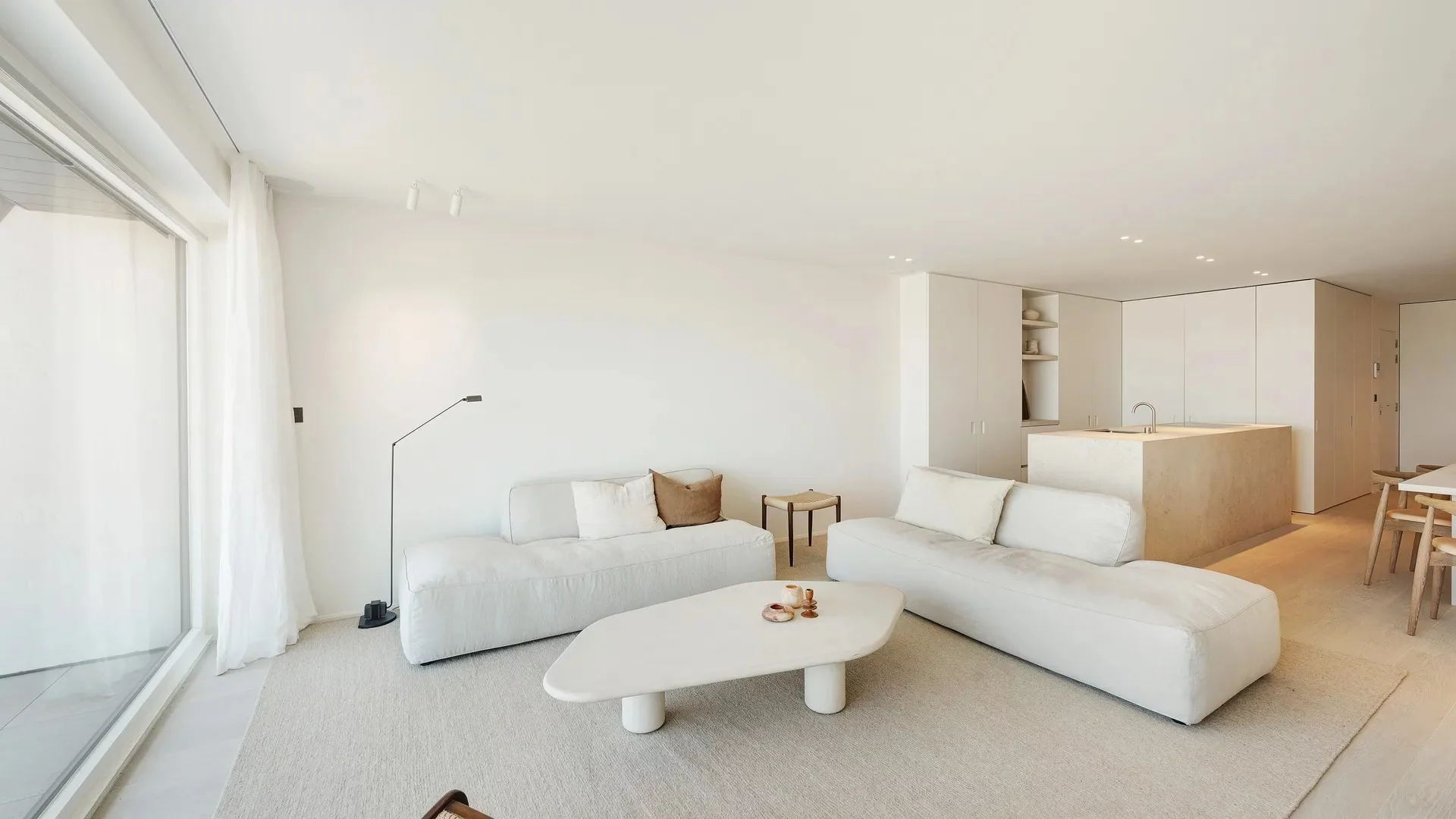 Magnifiek appartement met frontaal zeezicht in Zoute.
