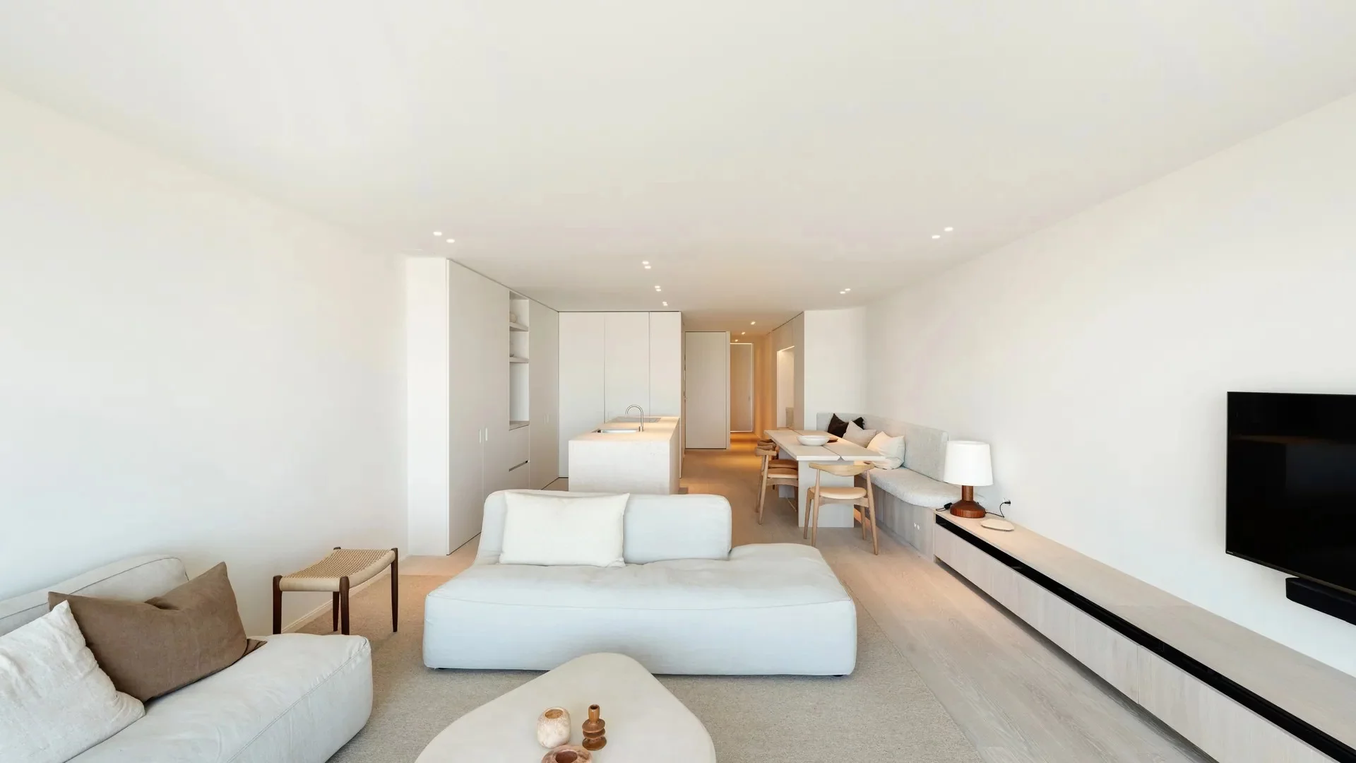 Magnifiek appartement met frontaal zeezicht in Zoute.