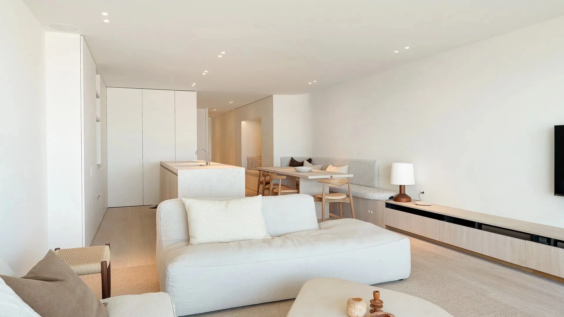 Magnifiek appartement met frontaal zeezicht in Zoute.