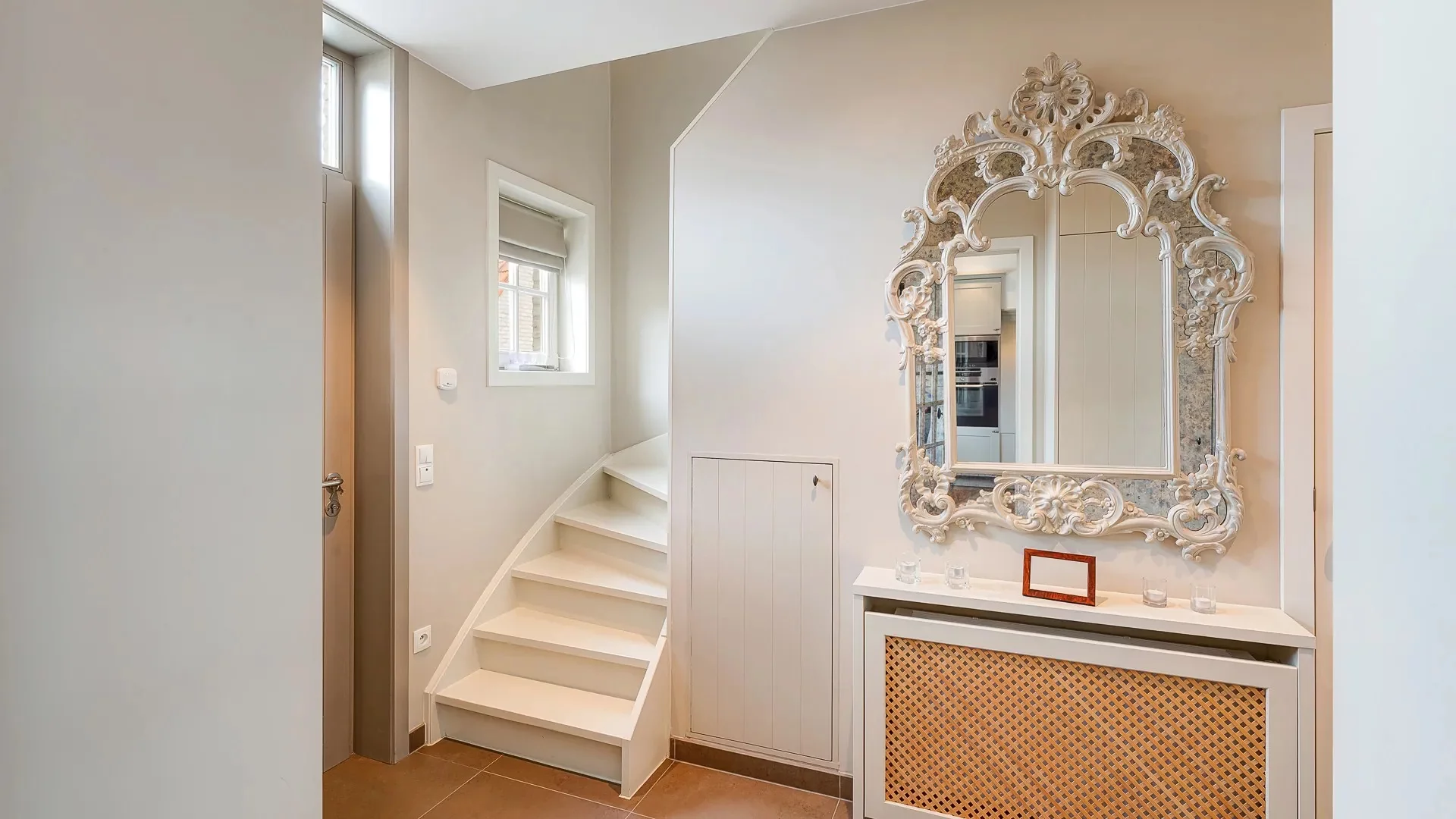 Mooie woning met zwembad rustig gelegen,Knokke nabij centrum.