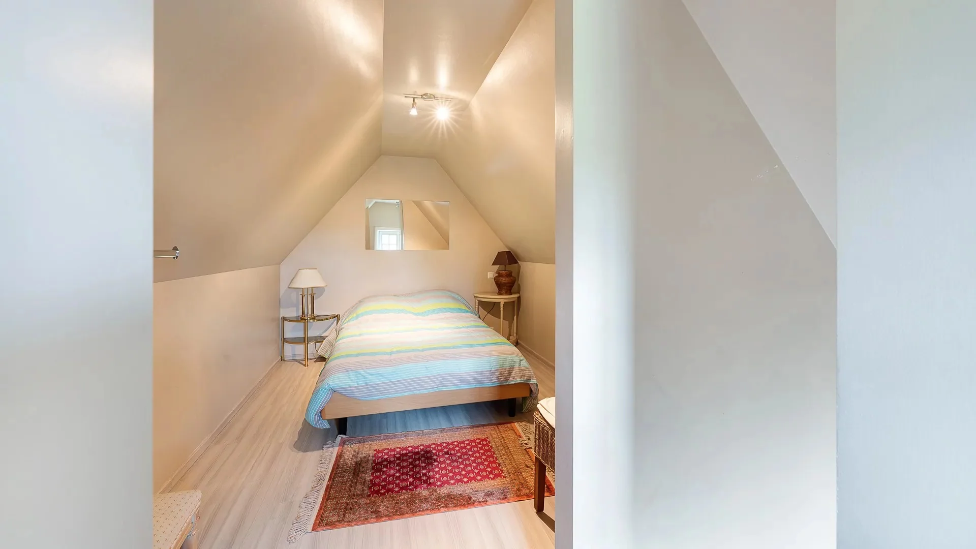 Mooie woning met zwembad rustig gelegen,Knokke nabij centrum.