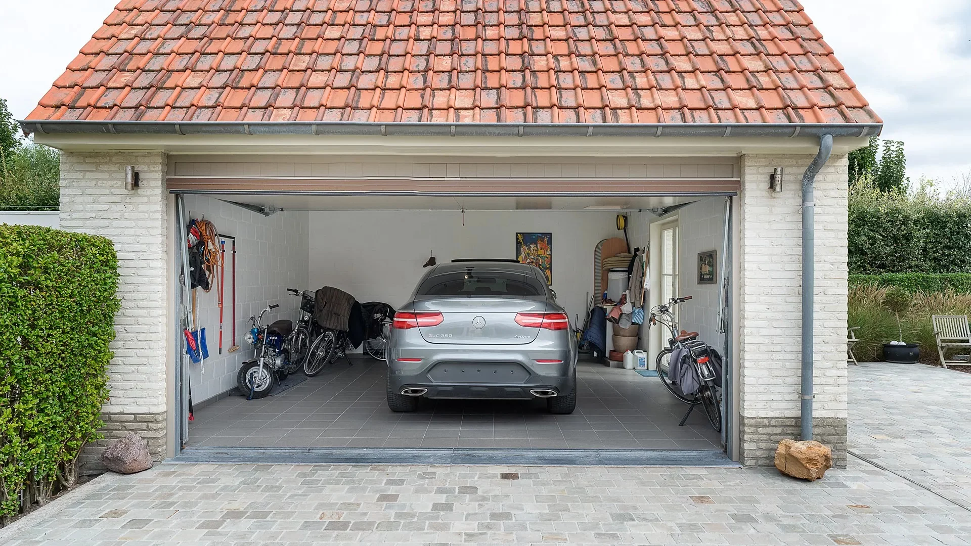 Mooie woning met zwembad rustig gelegen,Knokke nabij centrum.