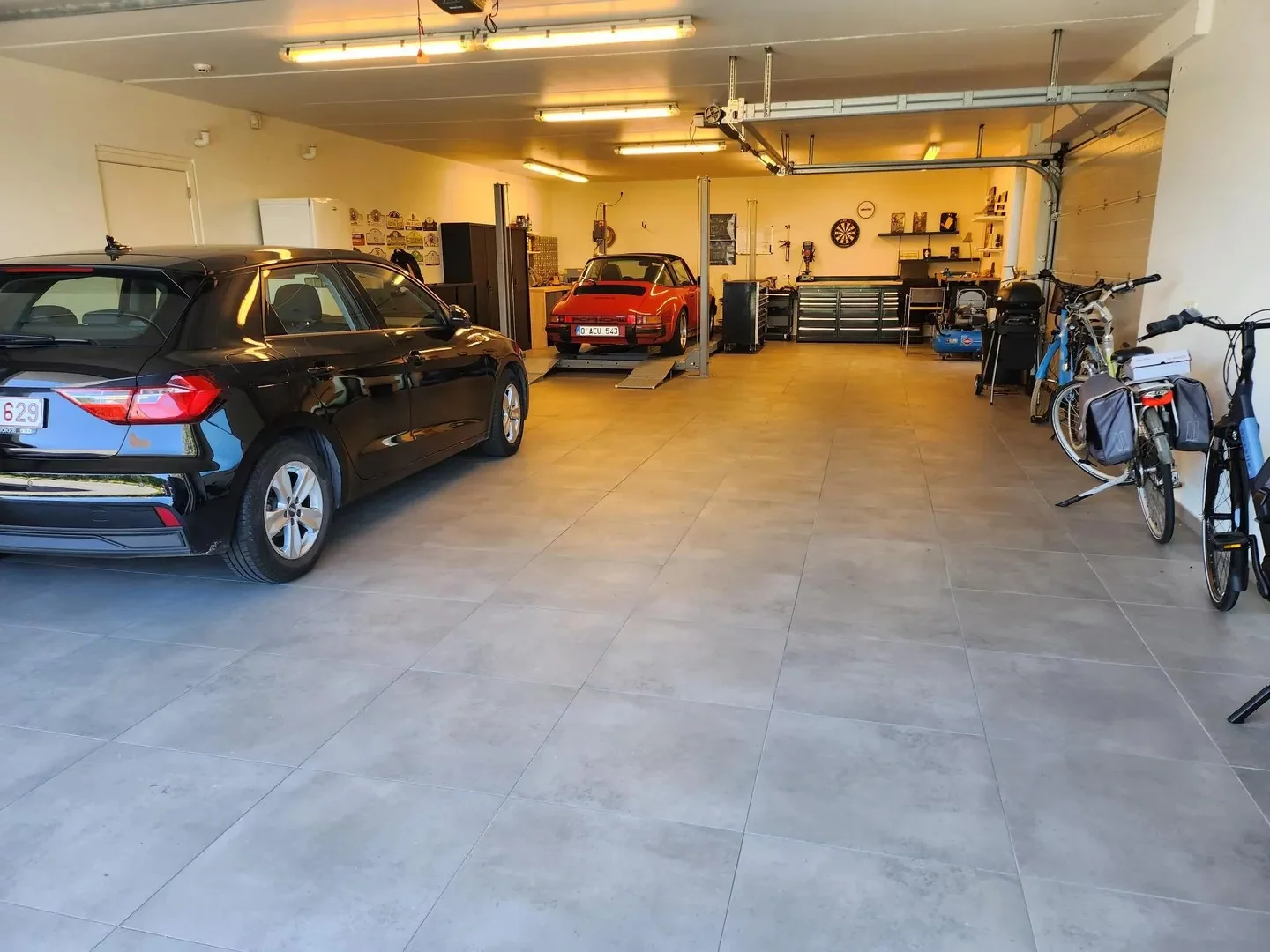 Recente alleenstaande villa centraal gelegen vlakbij het centrum van Knokke.