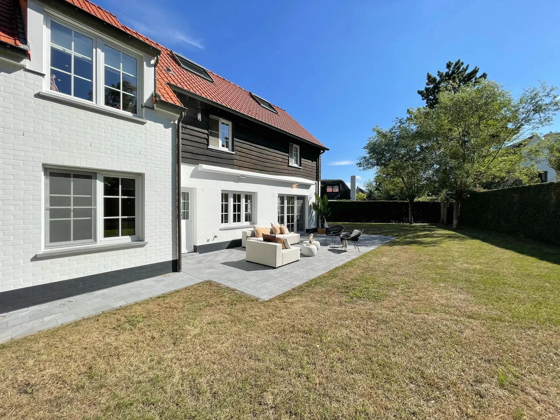 Schitterende villa rustig gelegen op een top ligging, in een paadje in het Zoute