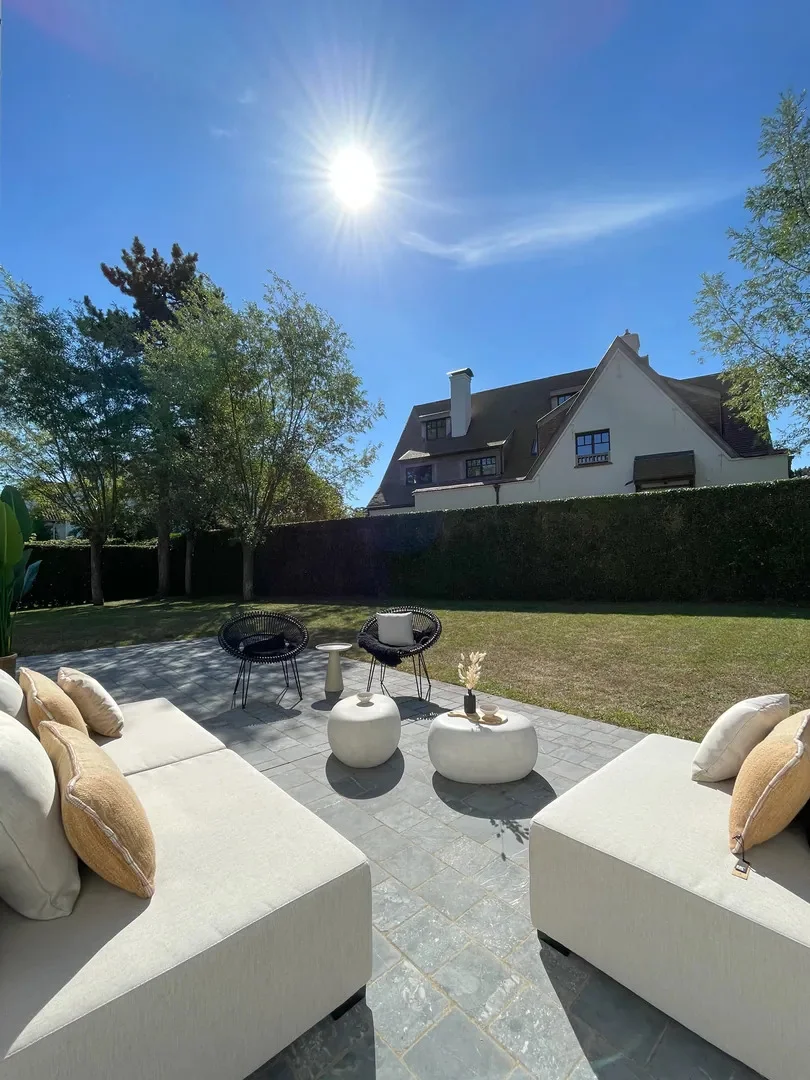 Schitterende villa rustig gelegen op een top ligging, in een paadje in het Zoute