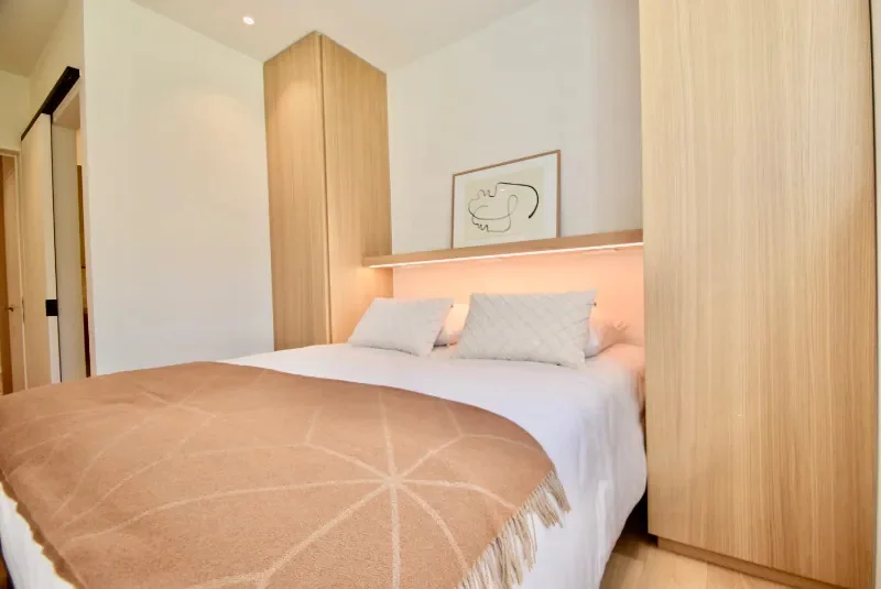 Subliem tuinappartement met zonneterras van 72m²  in een karaktervolle villaresidentie.