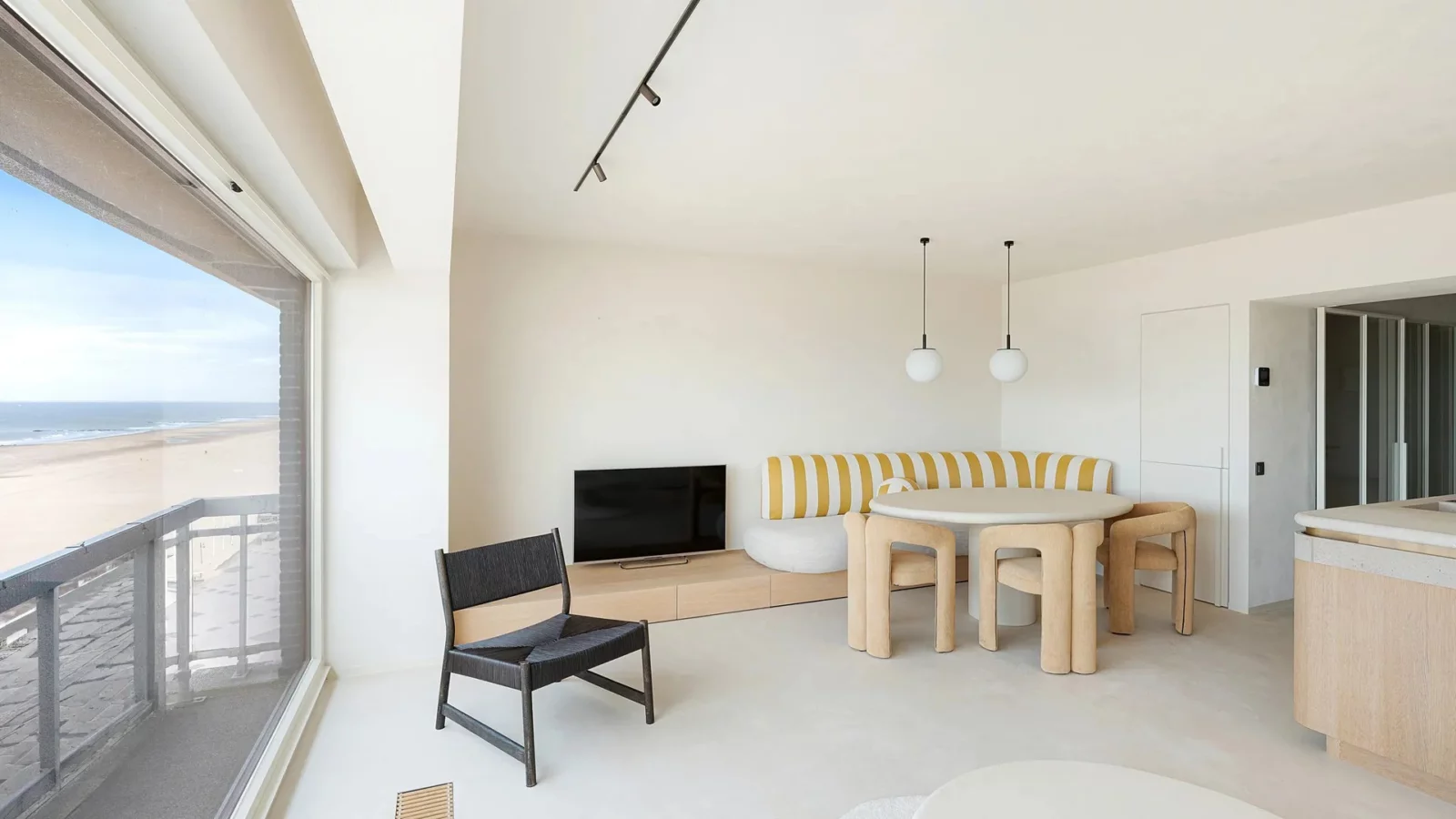 Mooi appartement  met zeezicht gelegen nabij Albertplein.