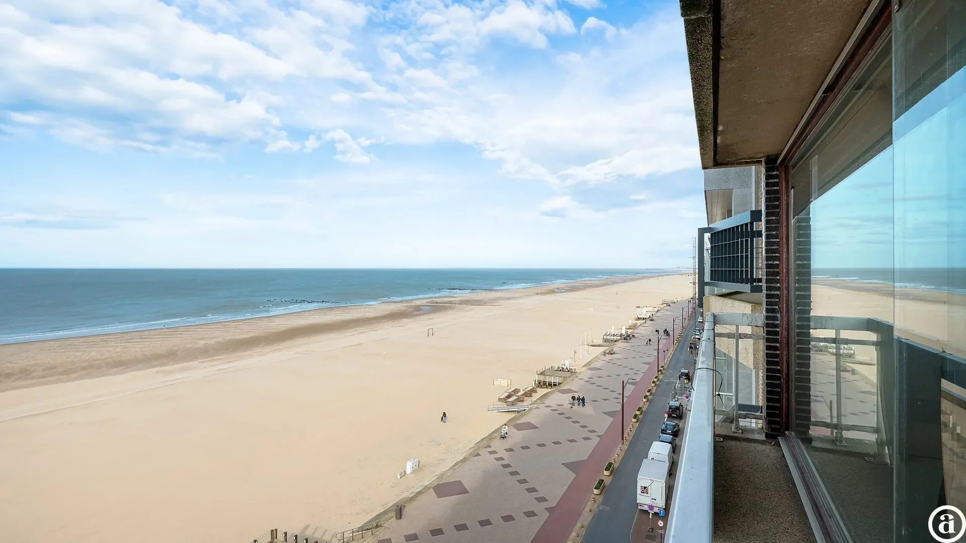 Mooi appartement  met zeezicht gelegen nabij Albertplein.