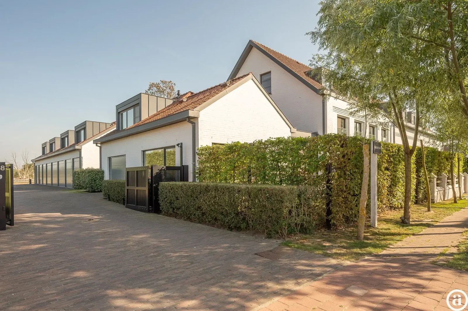 Prachtige, lichtrijke woning in hartje Zoute.