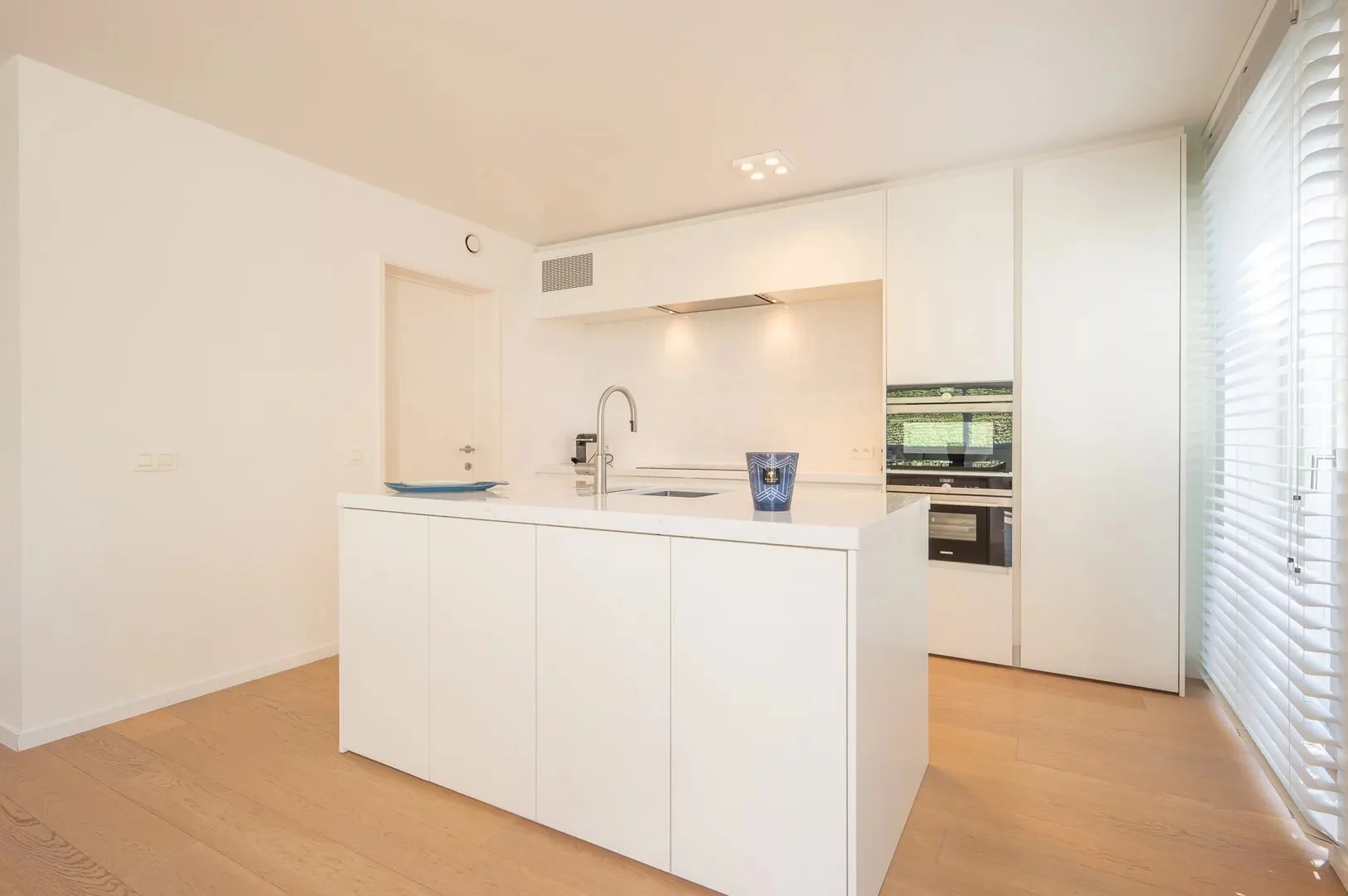 Prachtige, lichtrijke woning in hartje Zoute.