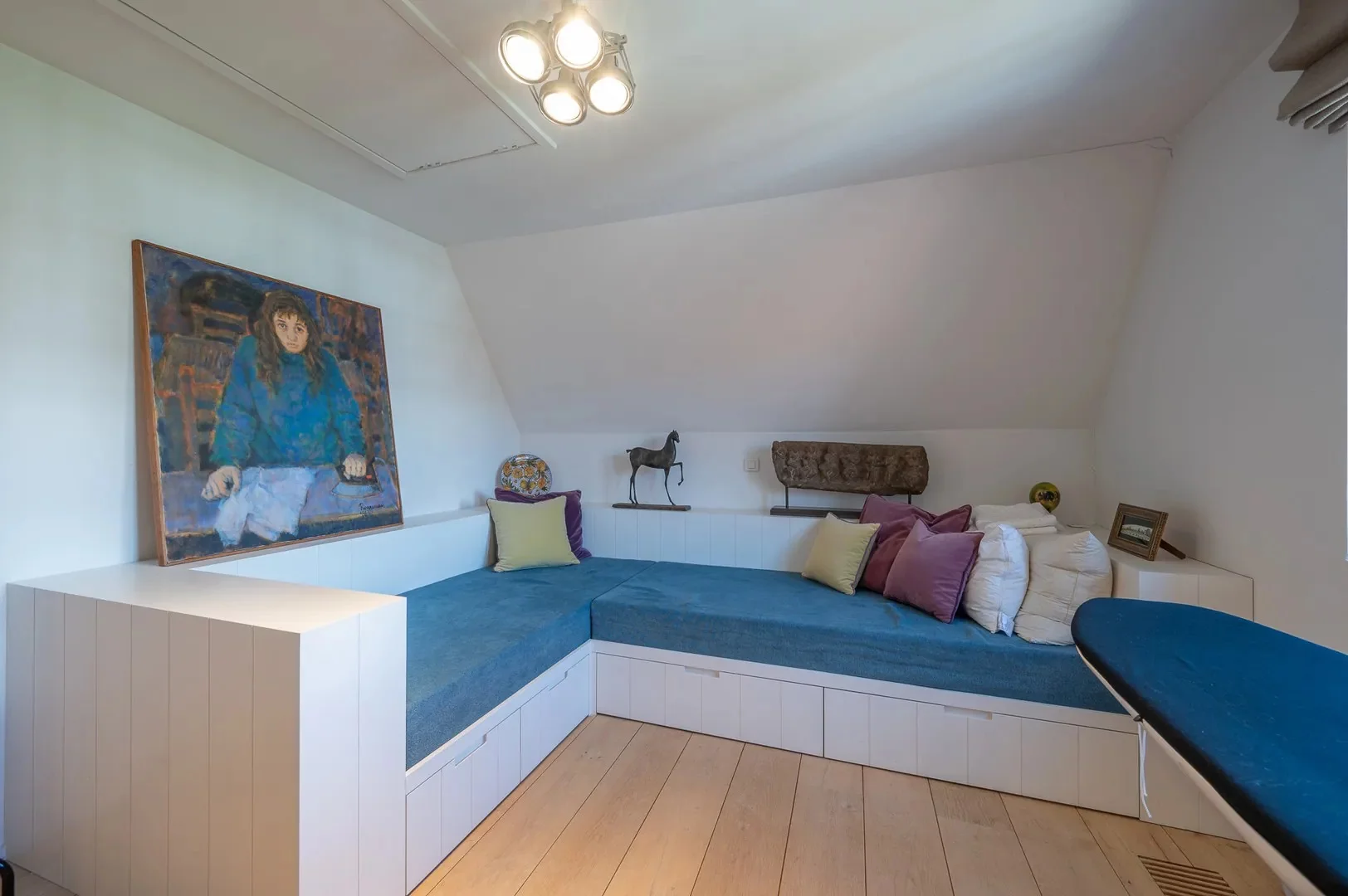 Prachtige villa met zwembad rustig gelegen in een paadje in hartje Zoute.