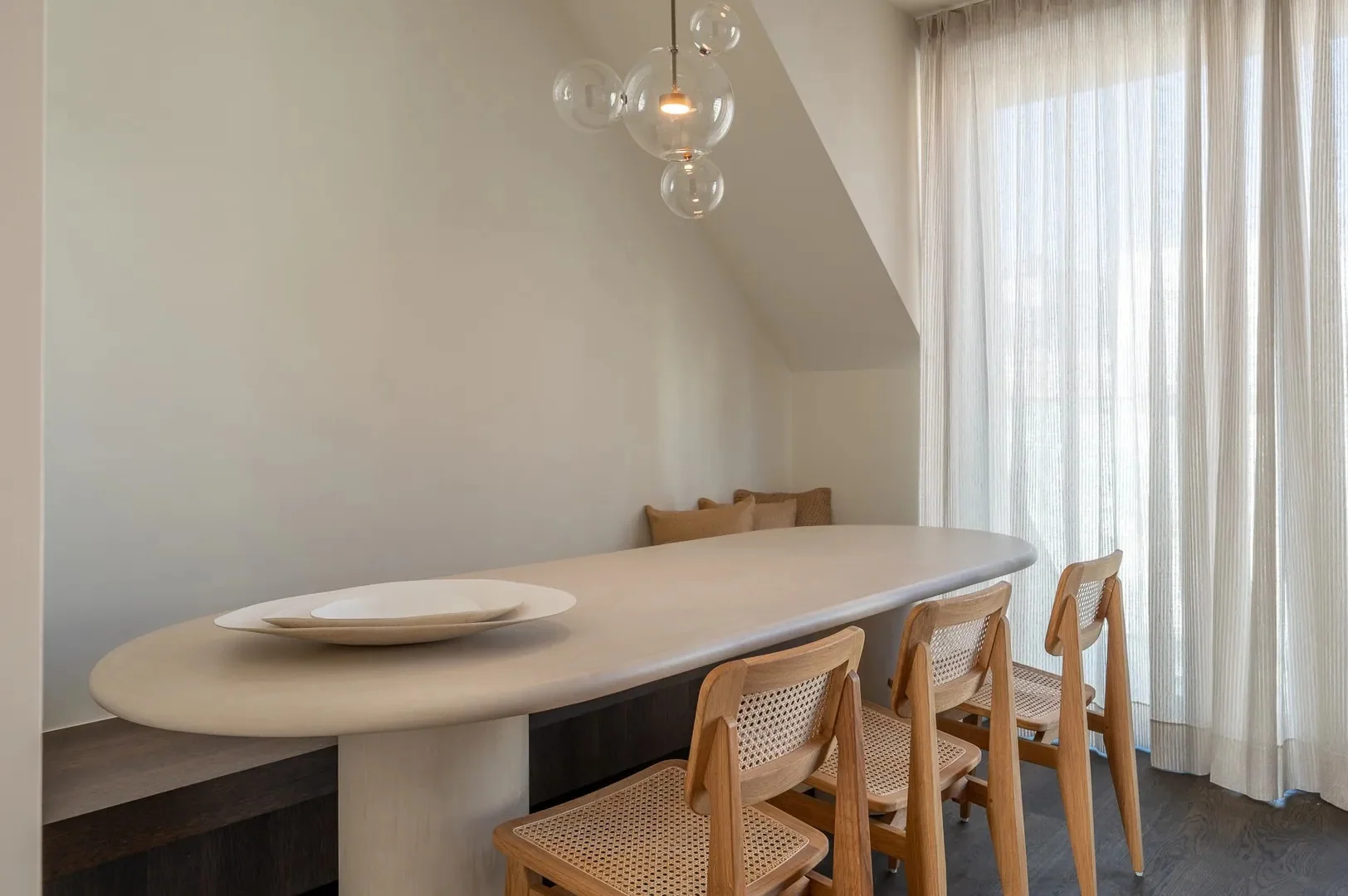 Nieuwbouwappartement gelegen in hartje het Zoute met een prachtig open zicht op de villa's.