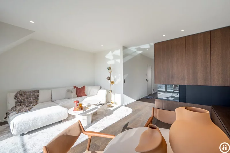 Nieuwbouwappartement gelegen in hartje het Zoute met een prachtig open zicht op de villa's.