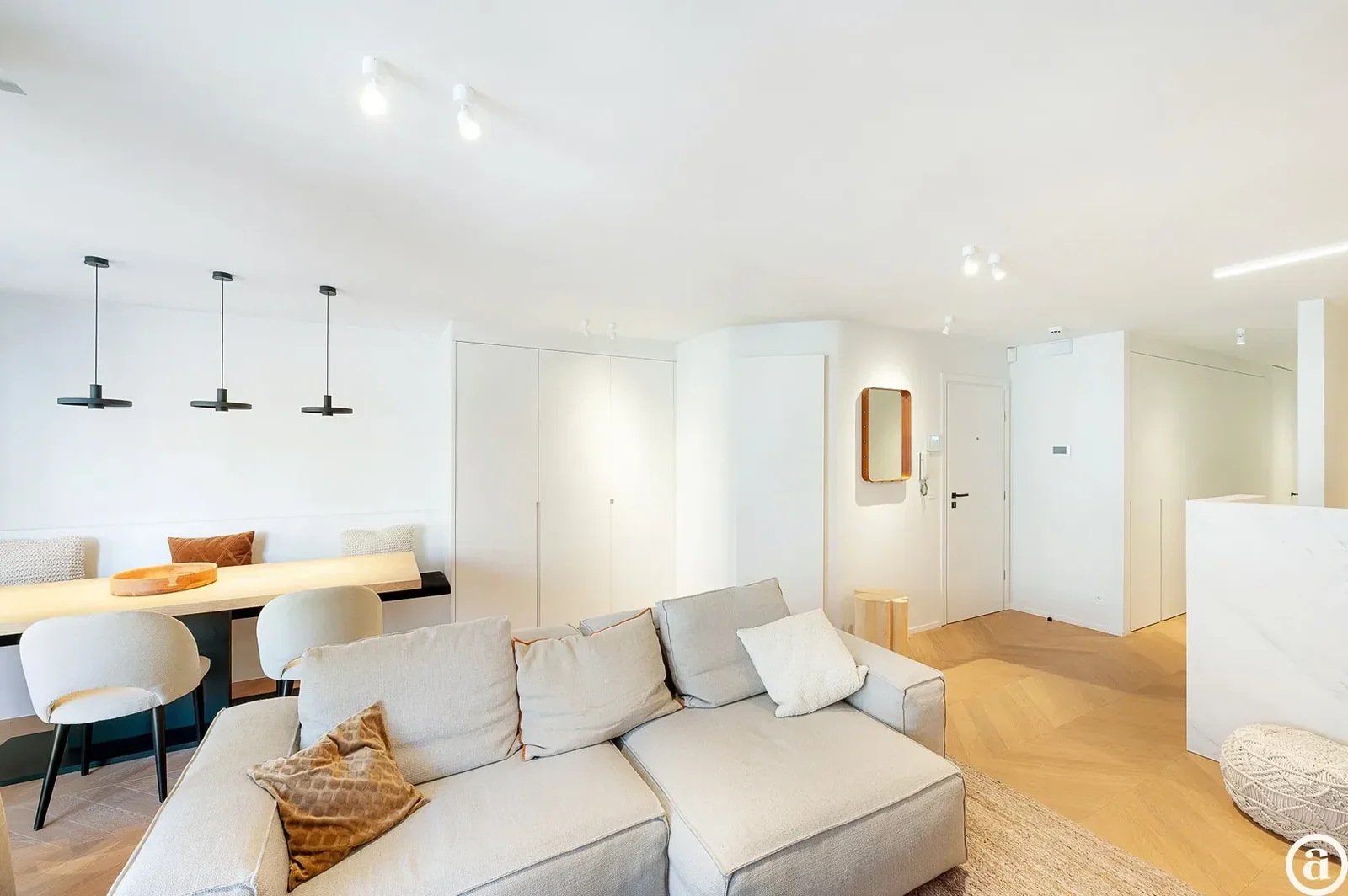 Instapklaar appartement 2 slpk gelegen nabij centrum Knokke.
