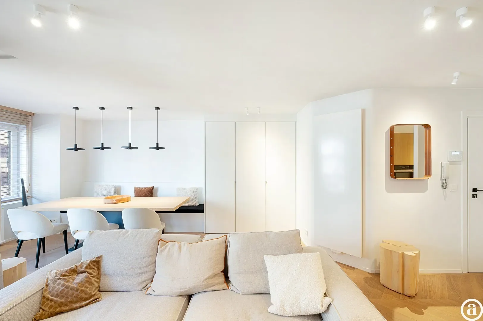 Instapklaar appartement 2 slpk gelegen nabij centrum Knokke.