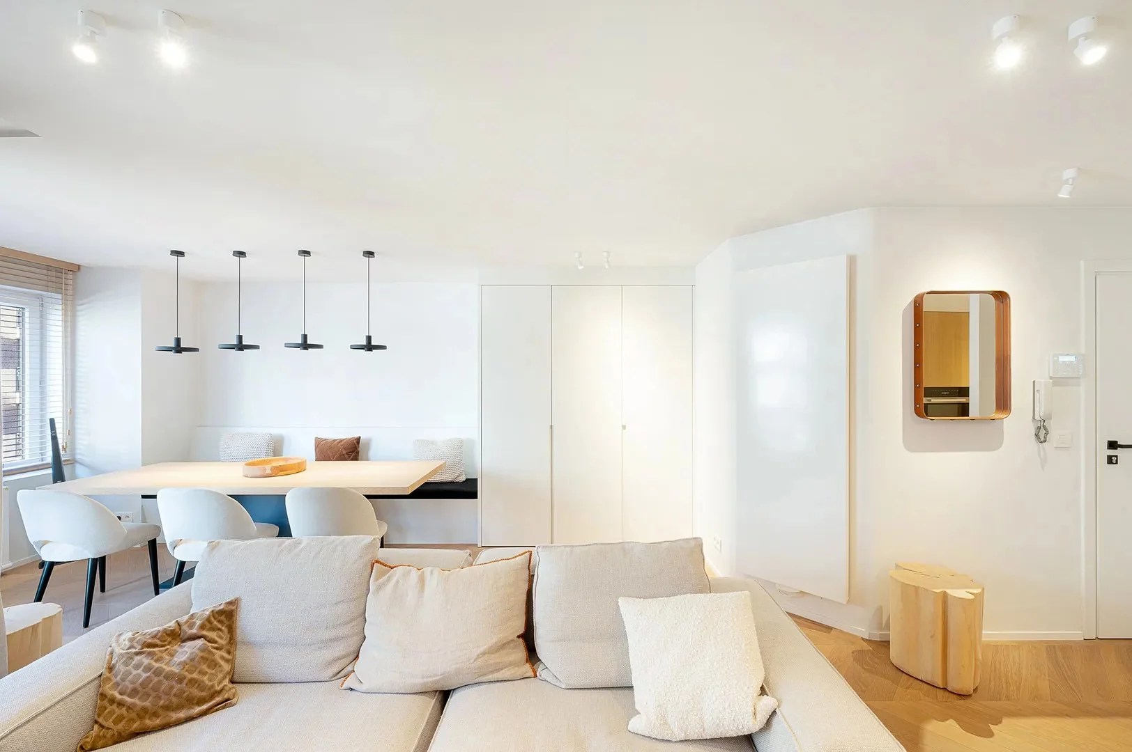 Instapklaar appartement 2 slpk gelegen nabij centrum Knokke.