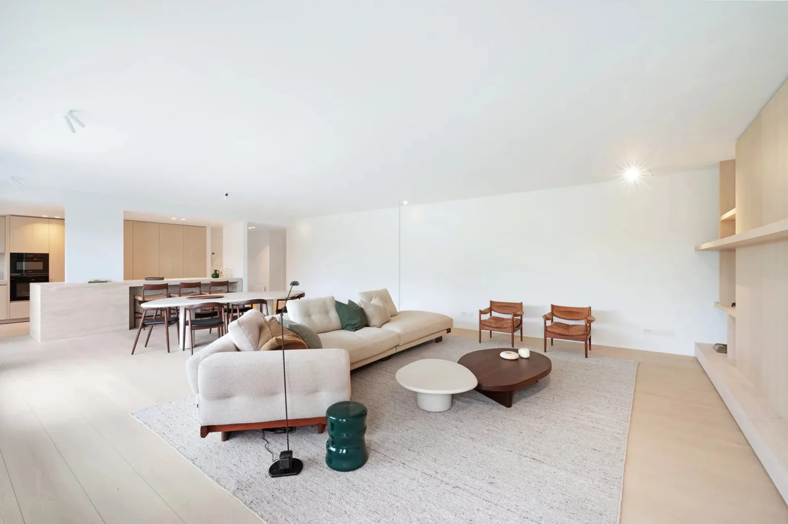 Prachtig gerenoveerd appartement te Zoute Gardens.