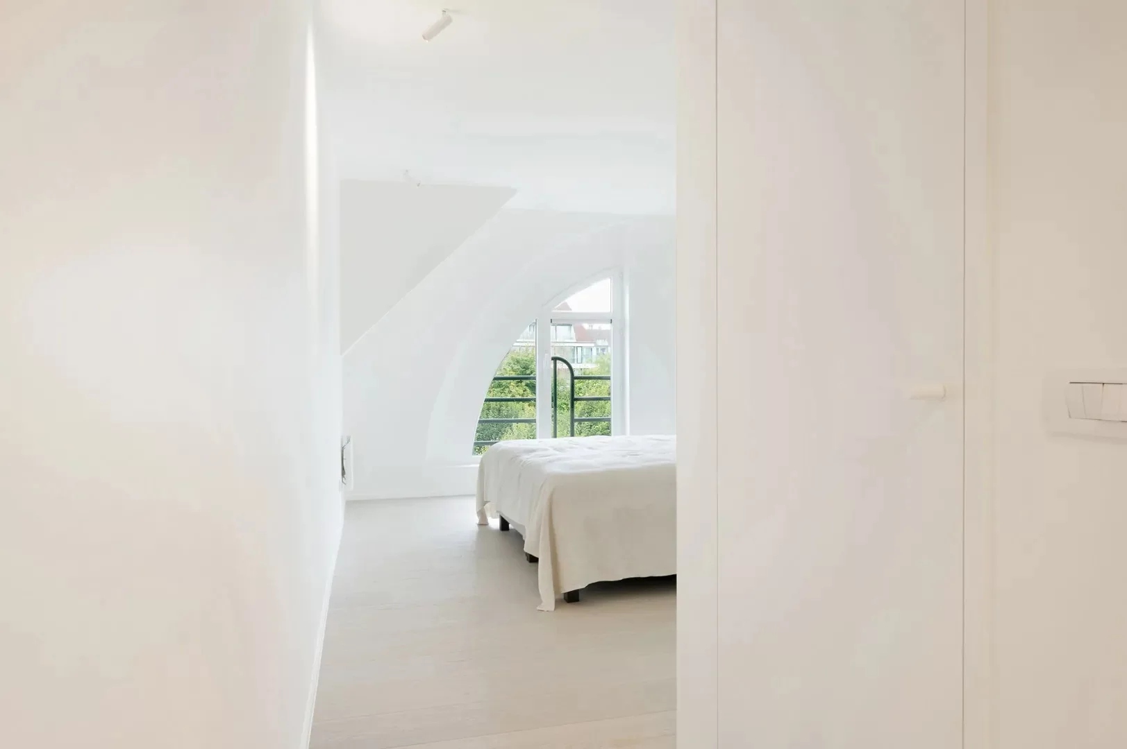 Prachtig gerenoveerd appartement te Zoute Gardens.