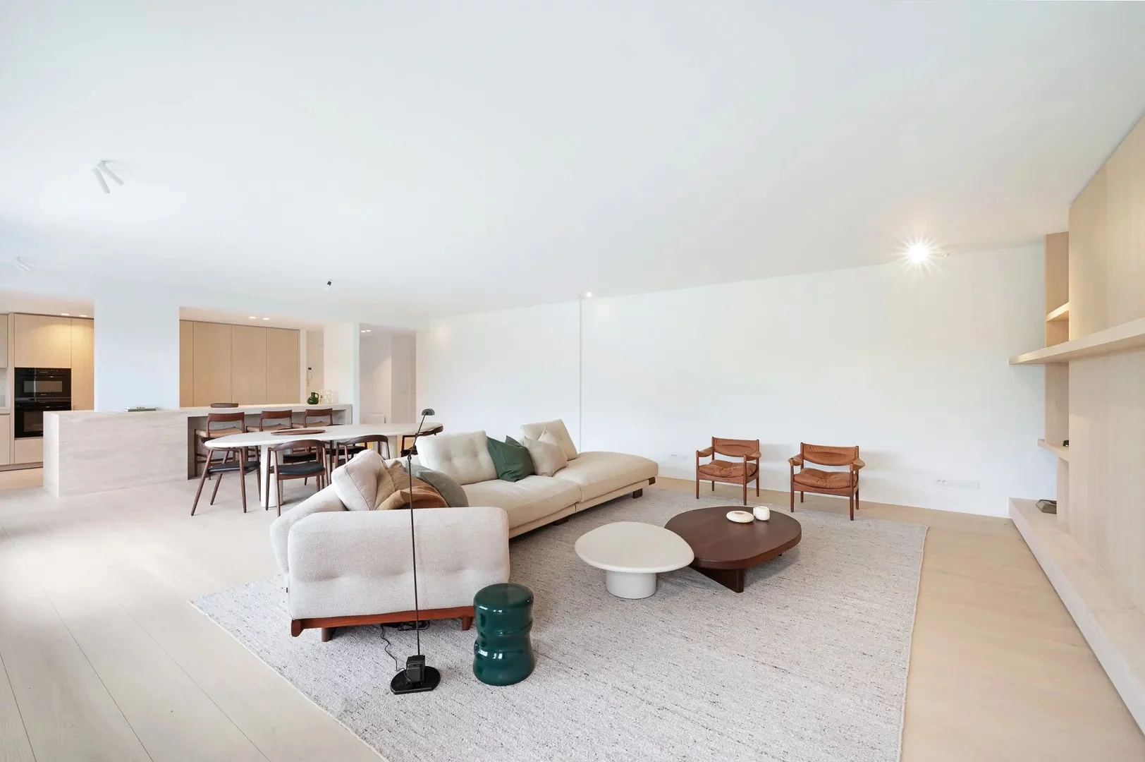 Prachtig gerenoveerd appartement te Zoute Gardens.