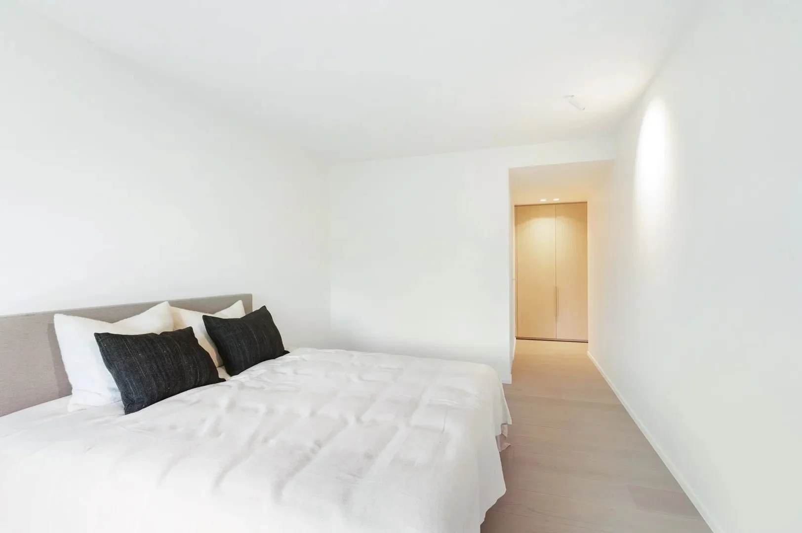 Prachtig gerenoveerd appartement te Zoute Gardens.