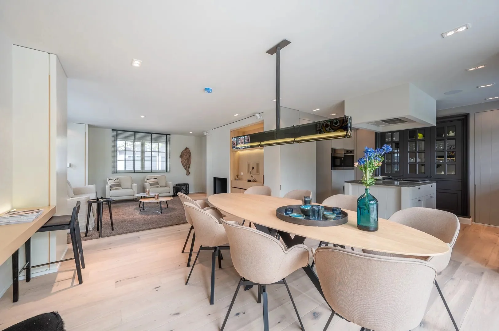 Hedendaagse alleenstaande villa in rustige omgeving te Knokke