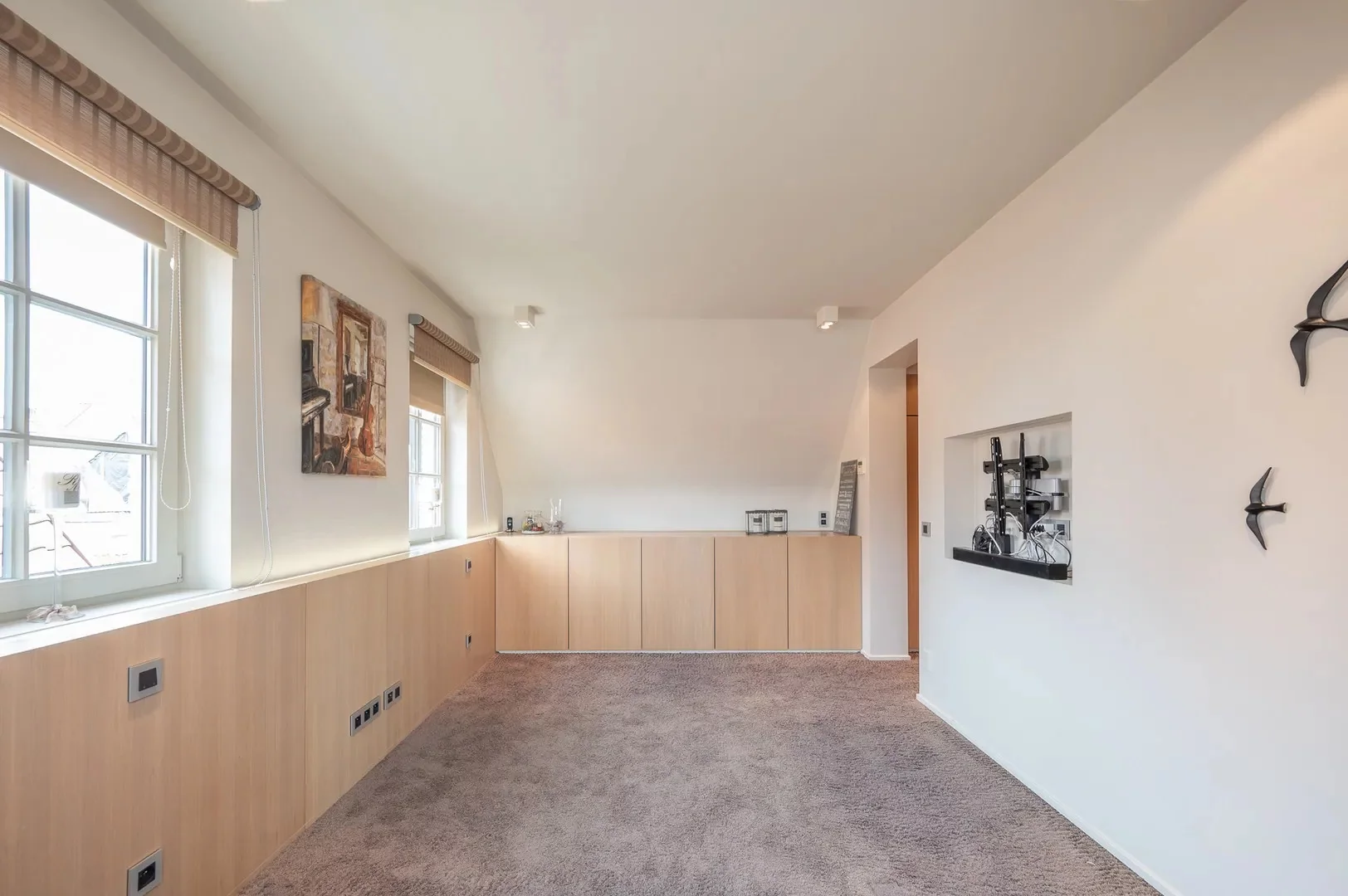 Hedendaagse alleenstaande villa in rustige omgeving te Knokke