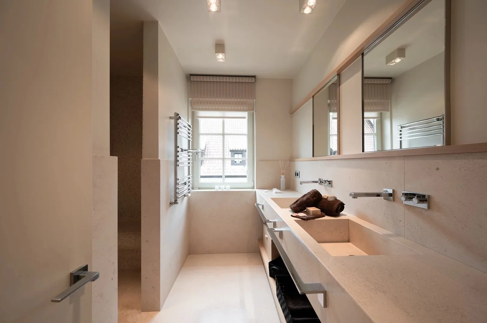 Hedendaagse alleenstaande villa in rustige omgeving te Knokke