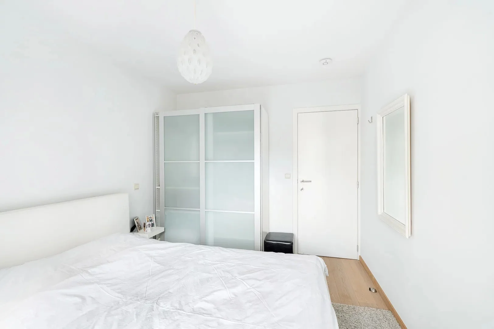 Instapklaar tweeslaapkamer-appartement nabij de zee (Rubens).