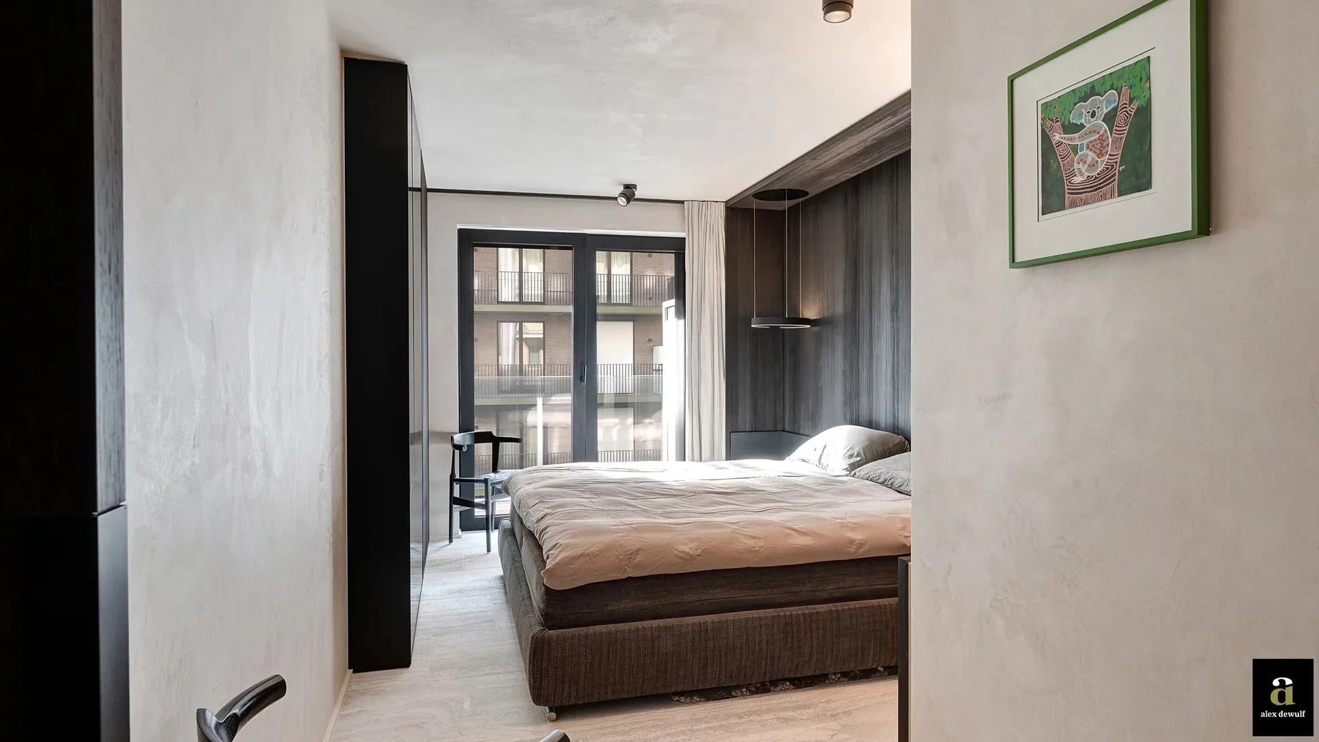 Exclusief appartement (243 m²) met 12,5 m gevelbreedte en zeezicht.
