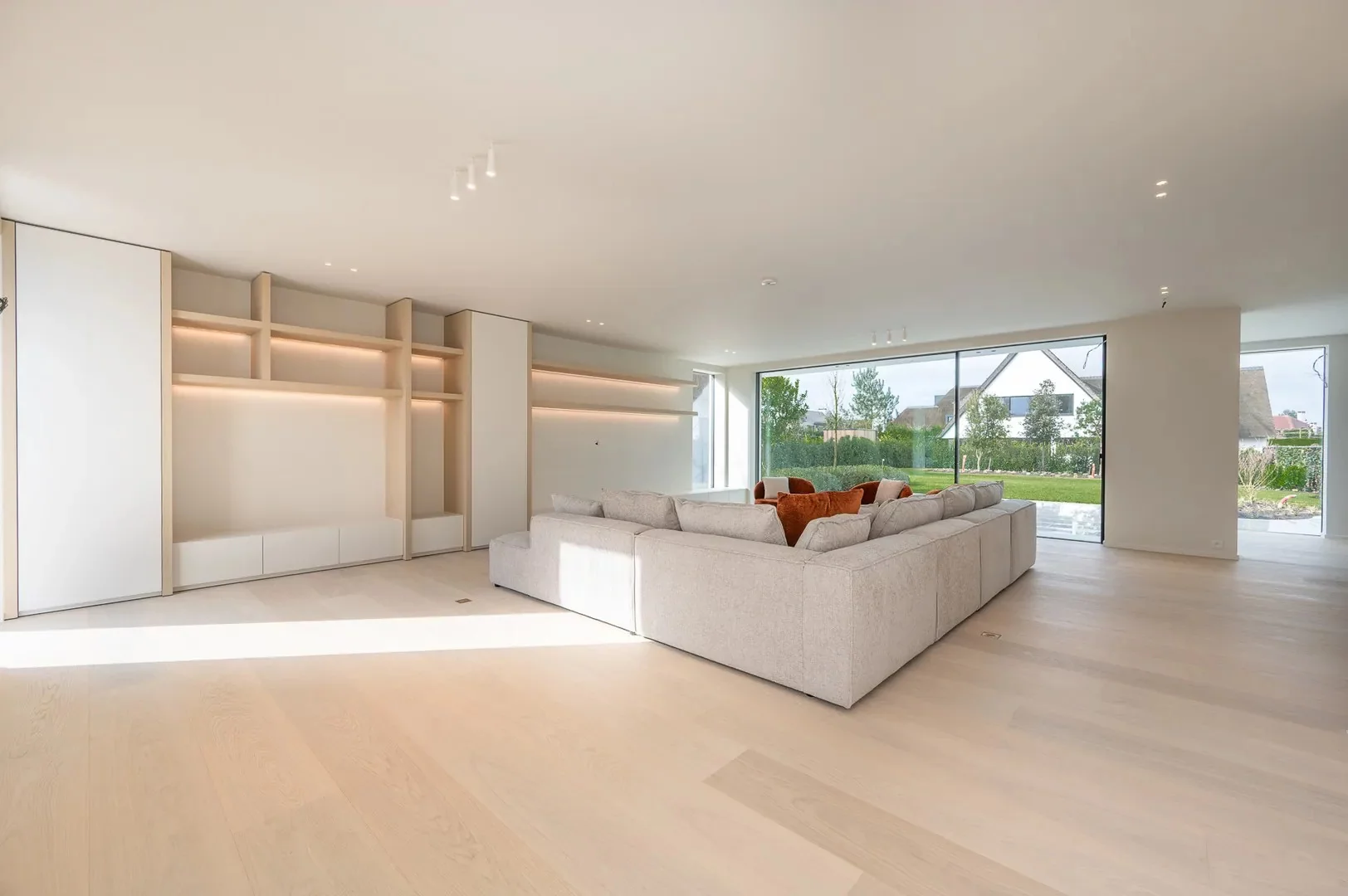 Luxueuze nieuwbouwvilla gelegen aan de rand van het Zoute.