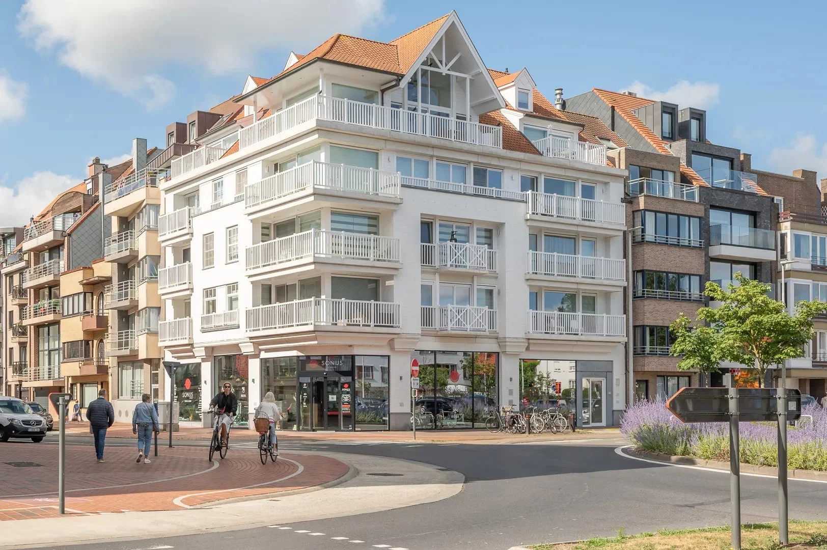 Modern appartement met open uitzicht over het A. Hansplein