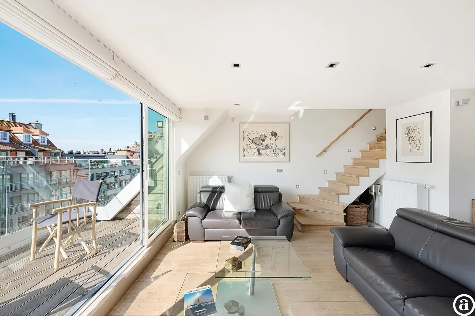 Moderne duplex met ruime terrassen nabij strand