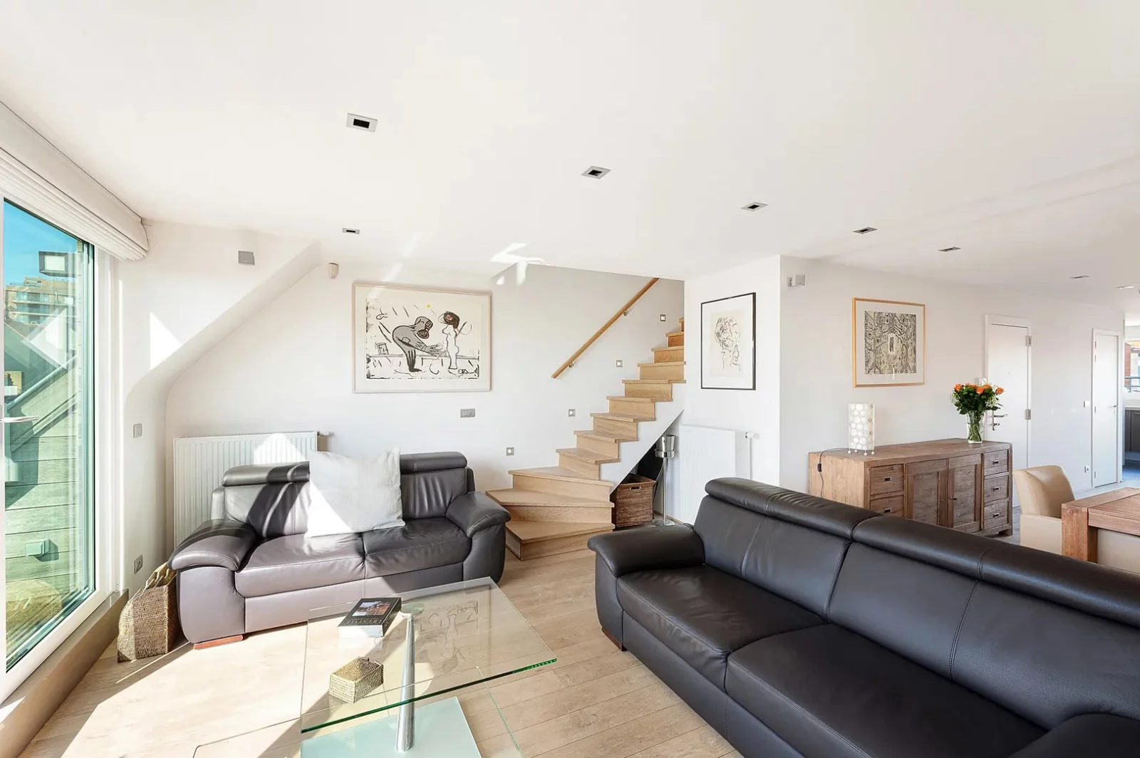 Moderne duplex met ruime terrassen nabij strand