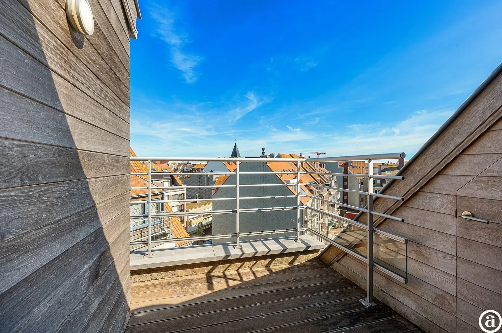 Moderne duplex met ruime terrassen nabij strand