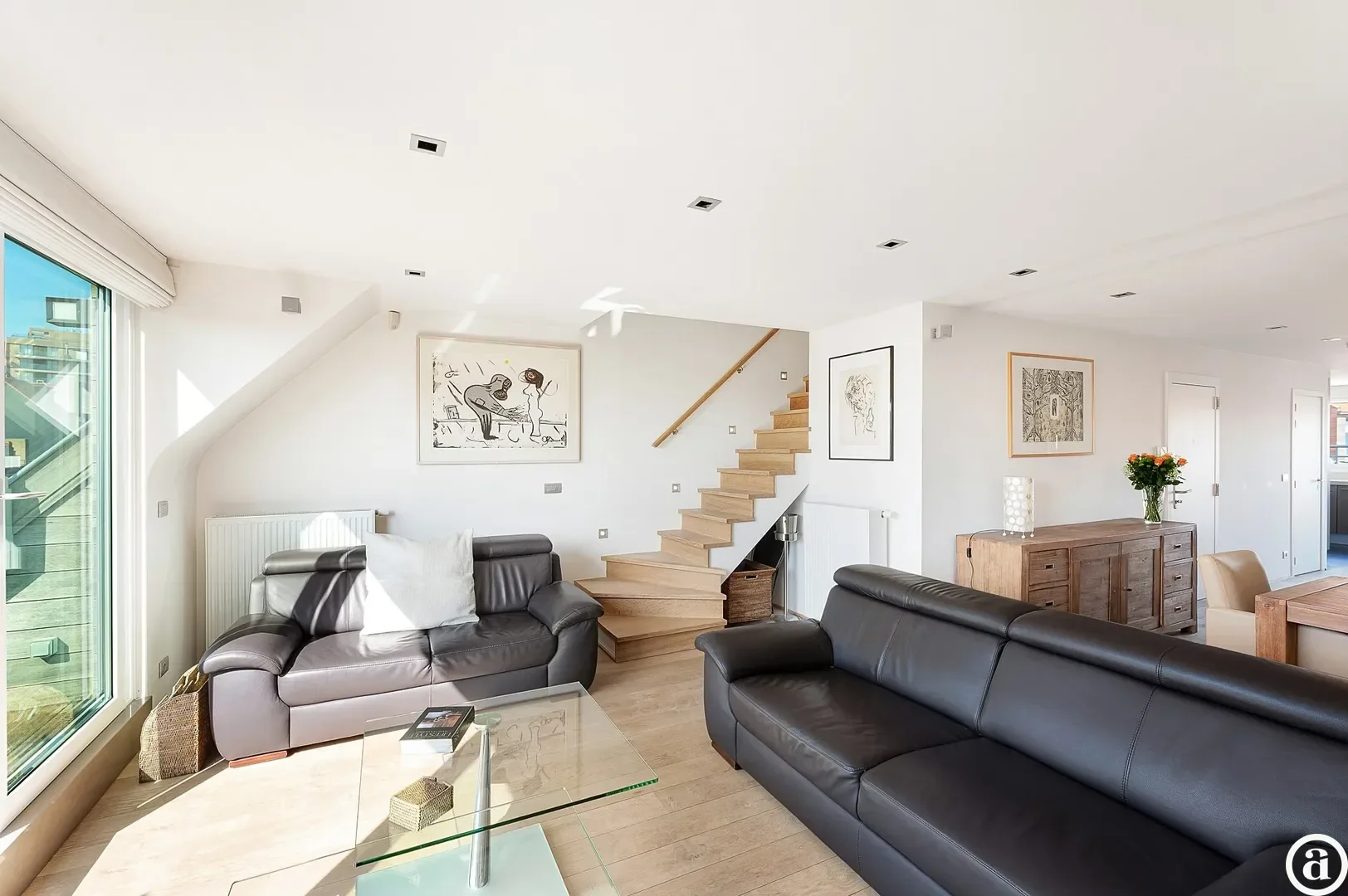 Moderne duplex met ruime terrassen nabij strand