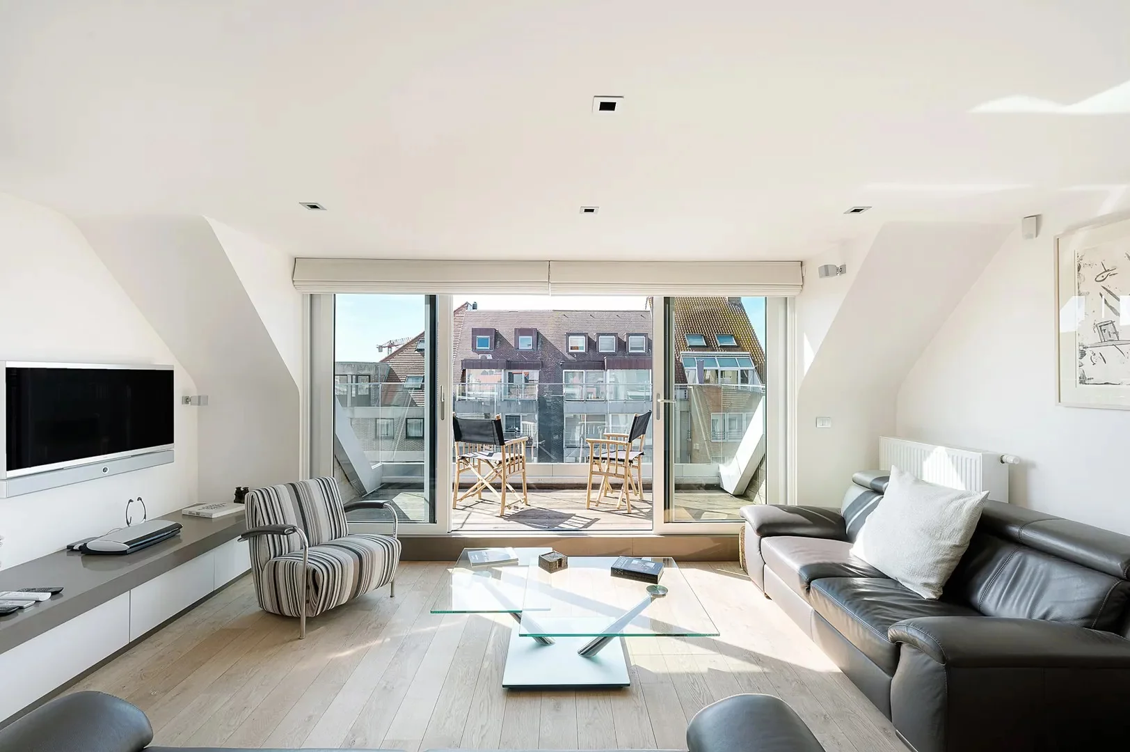 Moderne duplex met ruime terrassen nabij strand