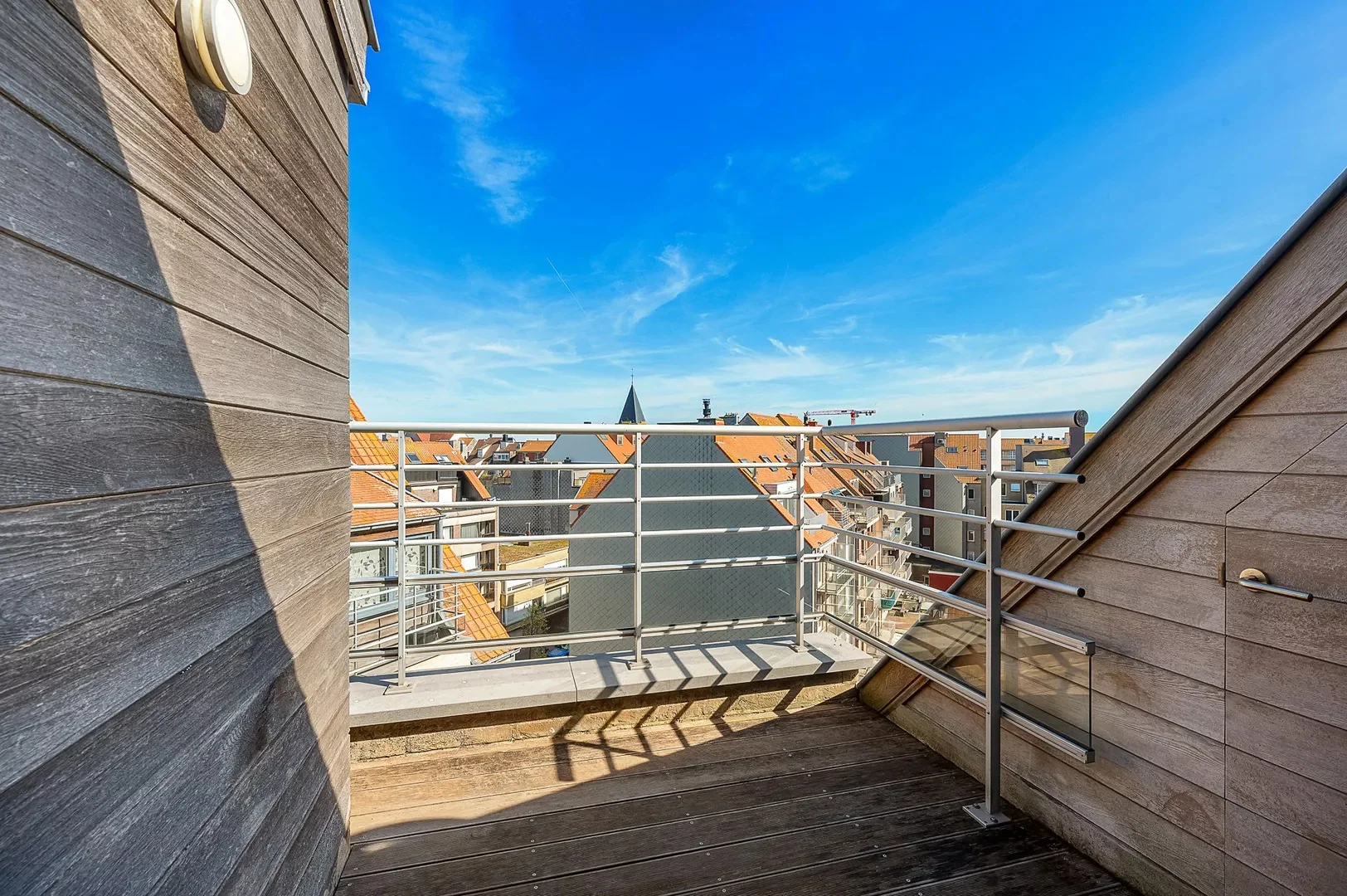 Moderne duplex met ruime terrassen nabij strand