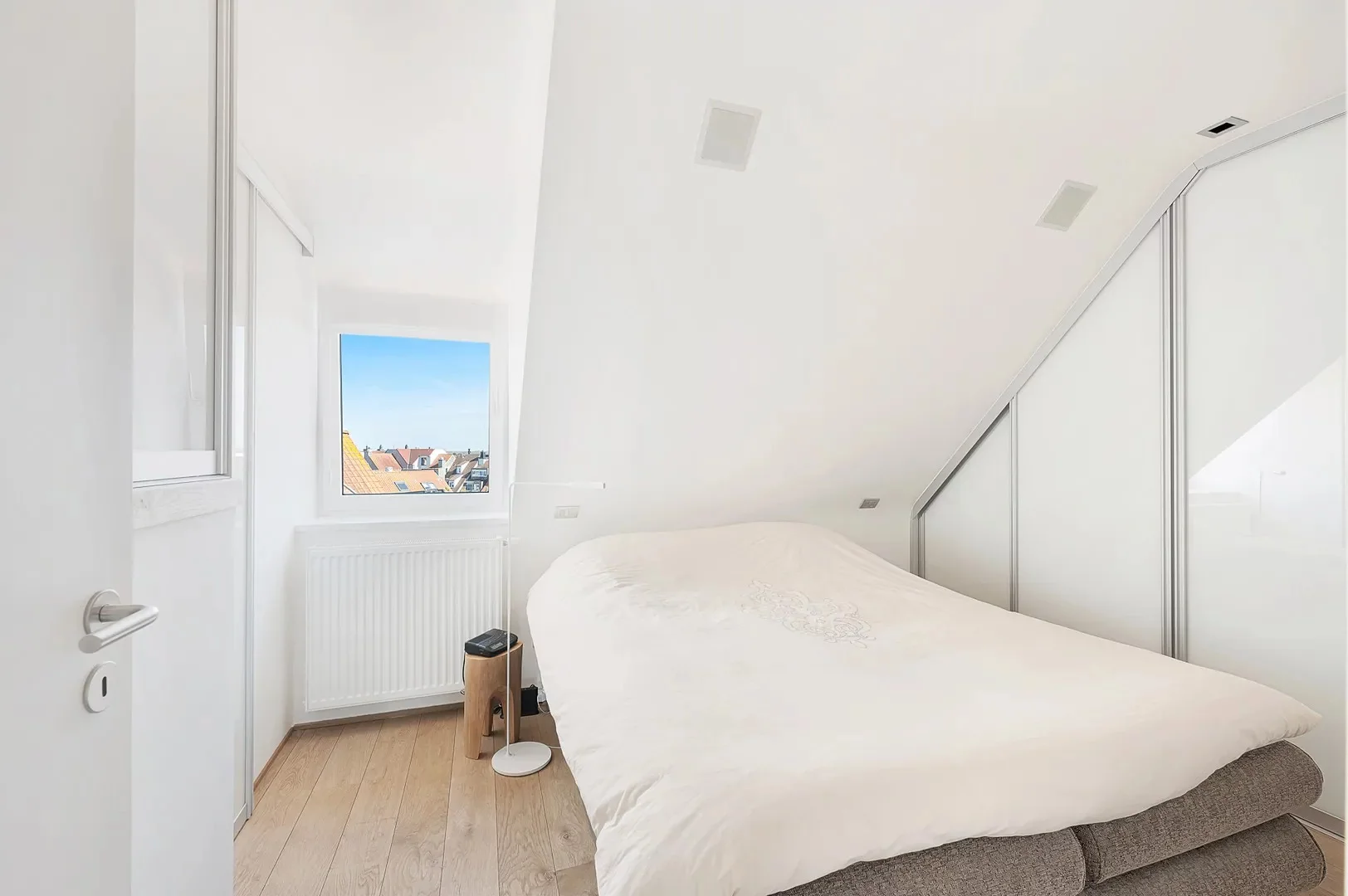 Moderne duplex met ruime terrassen nabij strand