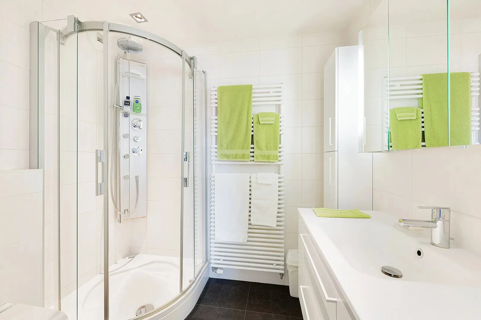 Moderne duplex met ruime terrassen nabij strand